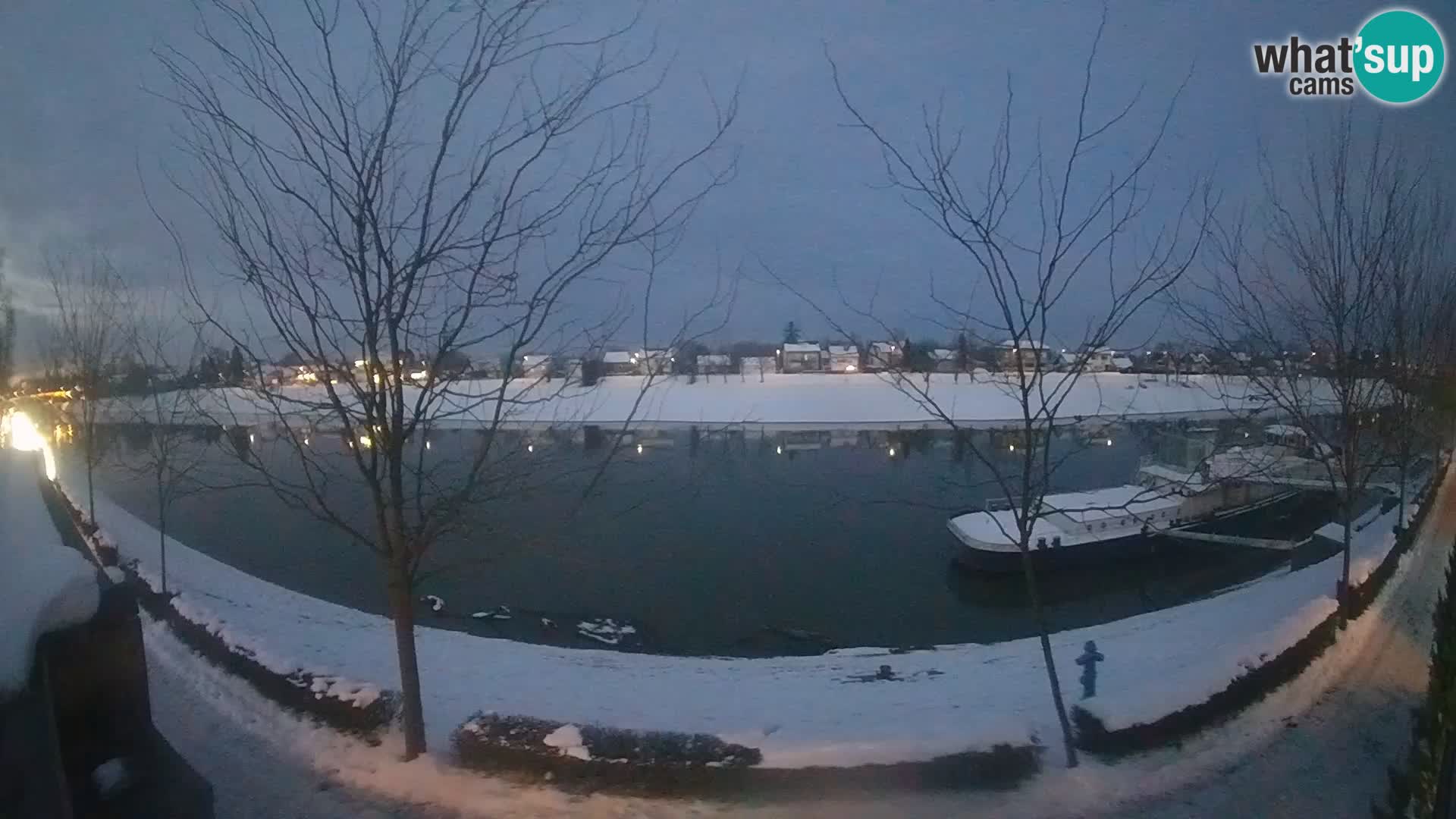 Sisak live webcam Kolpa river view – Croatia