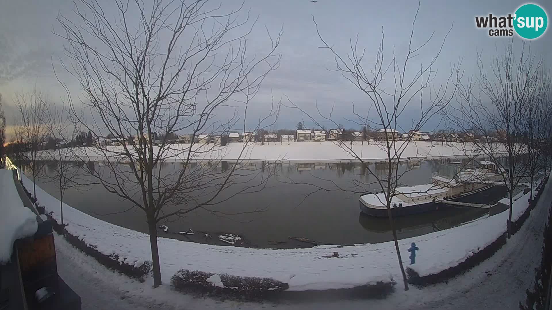 Sisak webcam en direct – vue sur la rivière Kolpa – Croatie