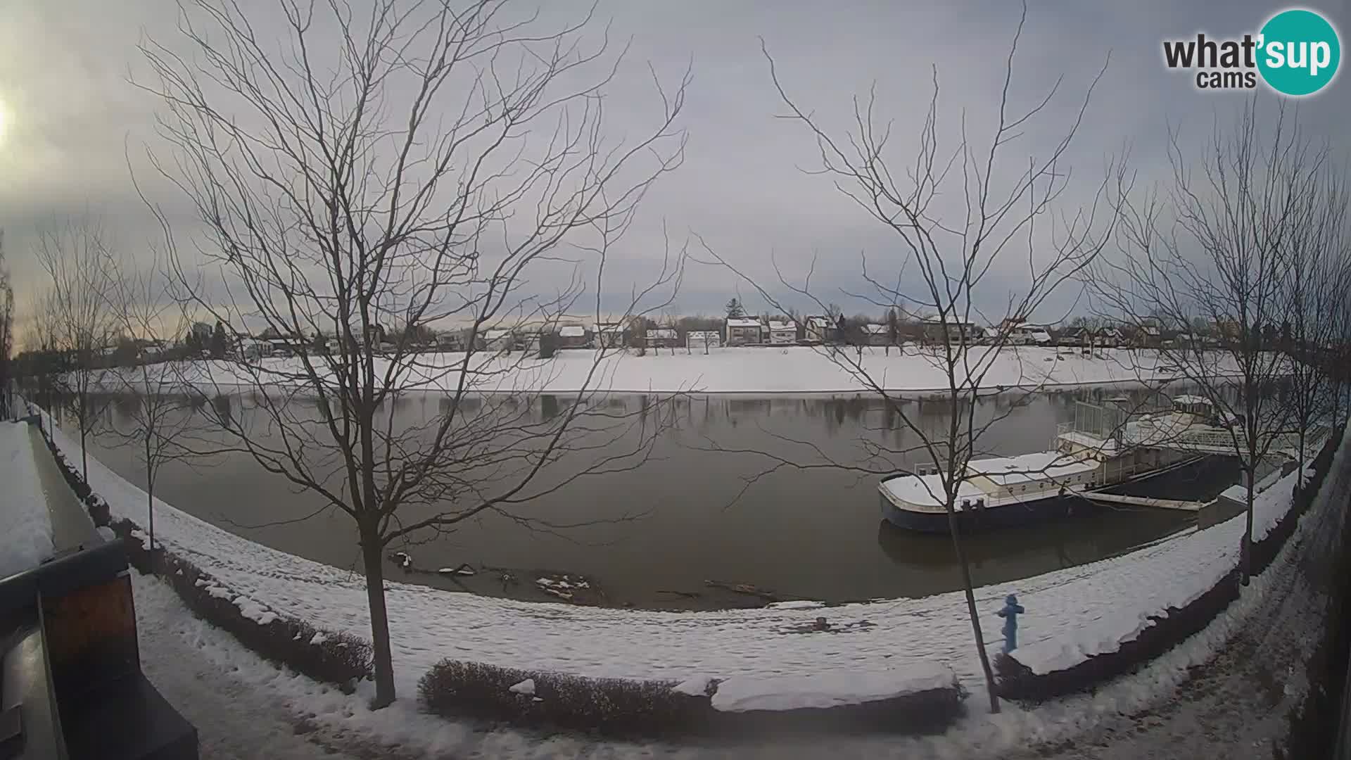 Sisak webcam en direct – vue sur la rivière Kolpa – Croatie