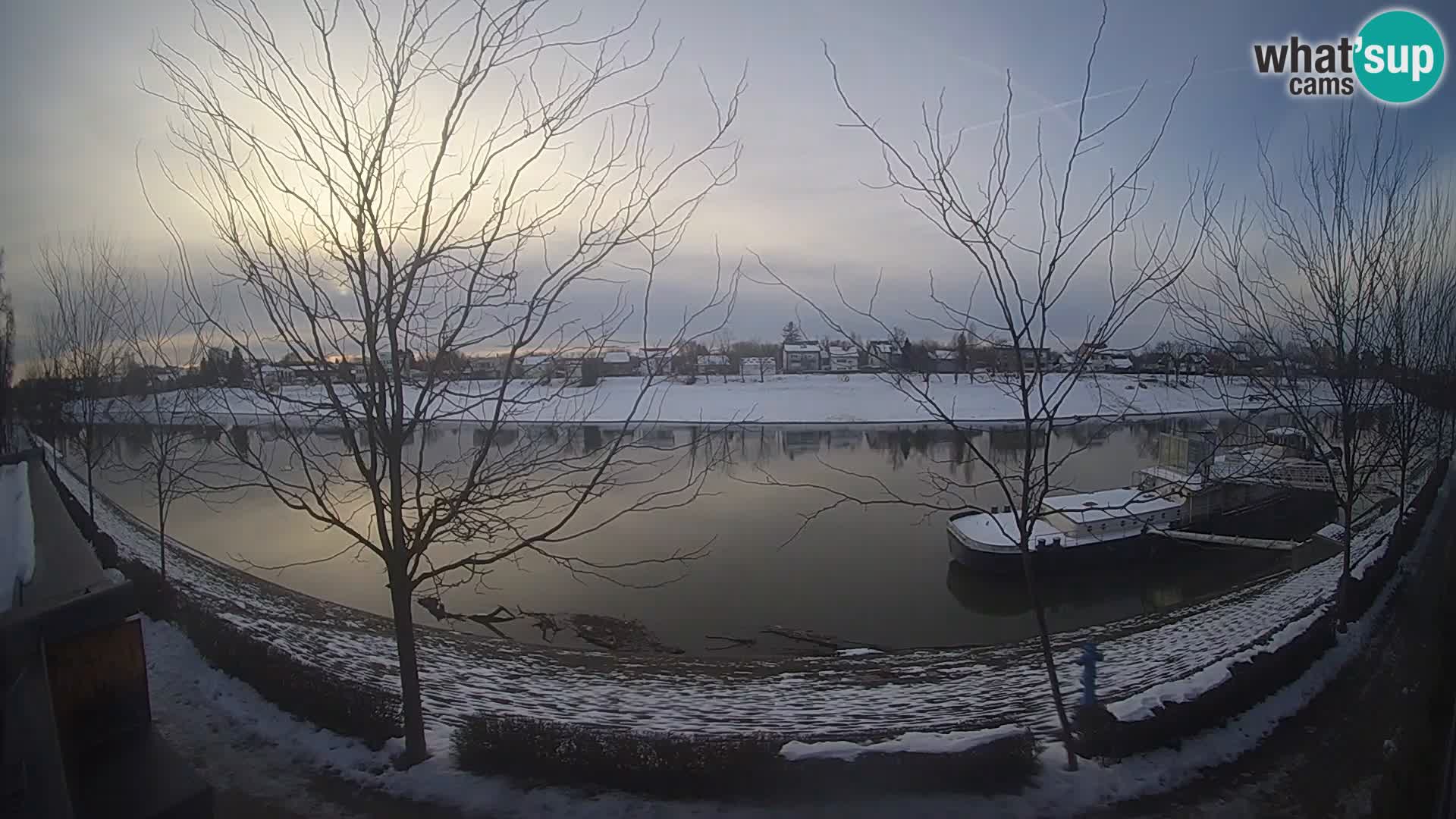 Sisak webcam en direct – vue sur la rivière Kolpa – Croatie
