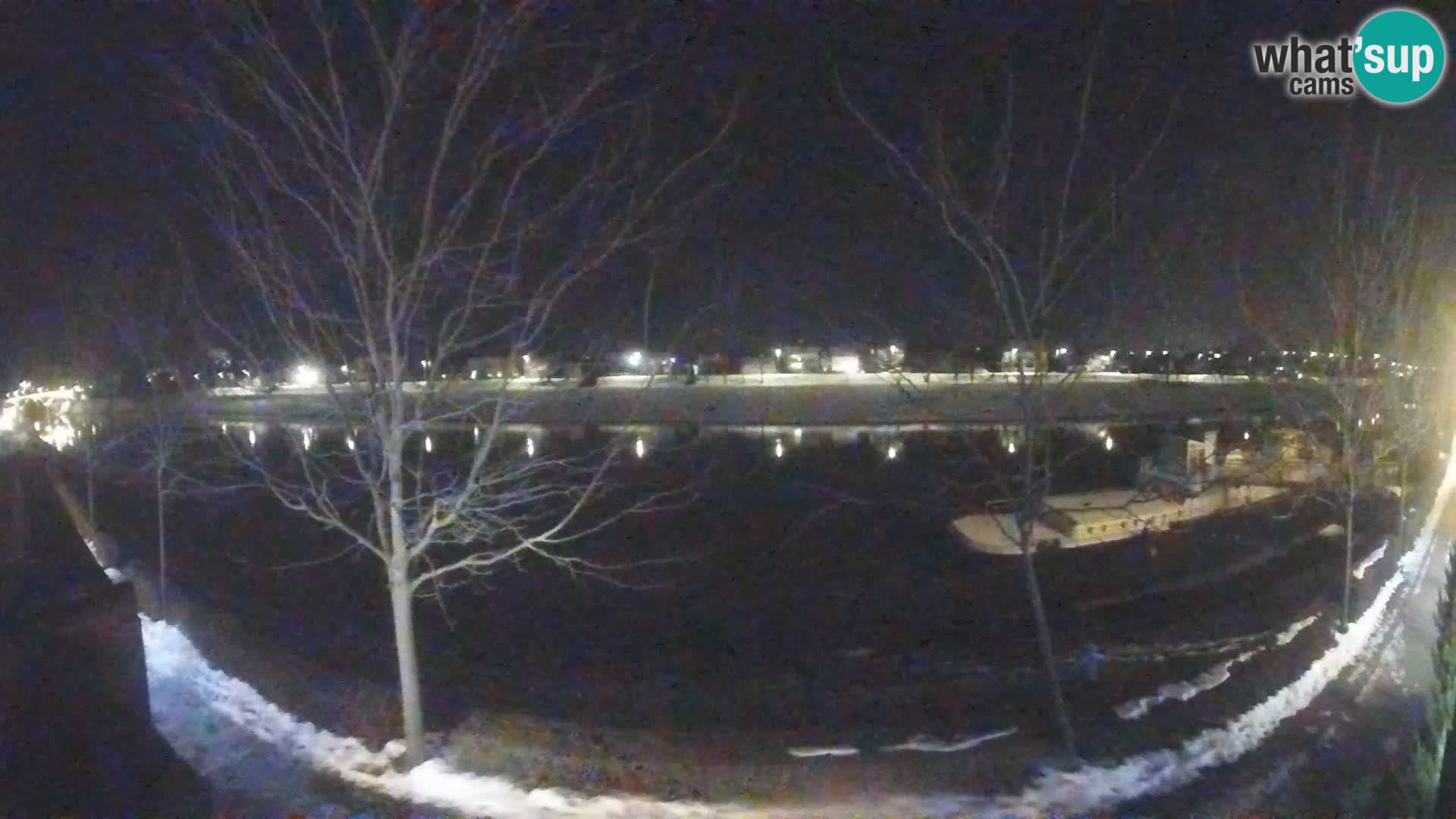 Sisak webcam en vivo Kolpa river view – Croacia