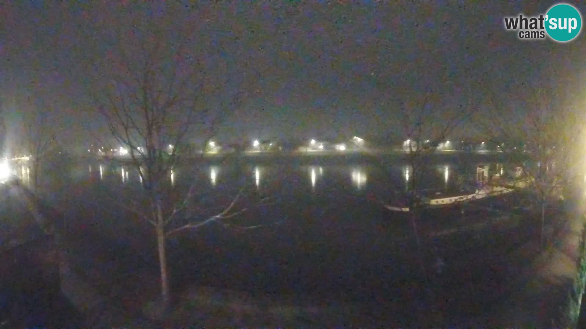 Sisak webcam en vivo Kolpa river view – Croacia