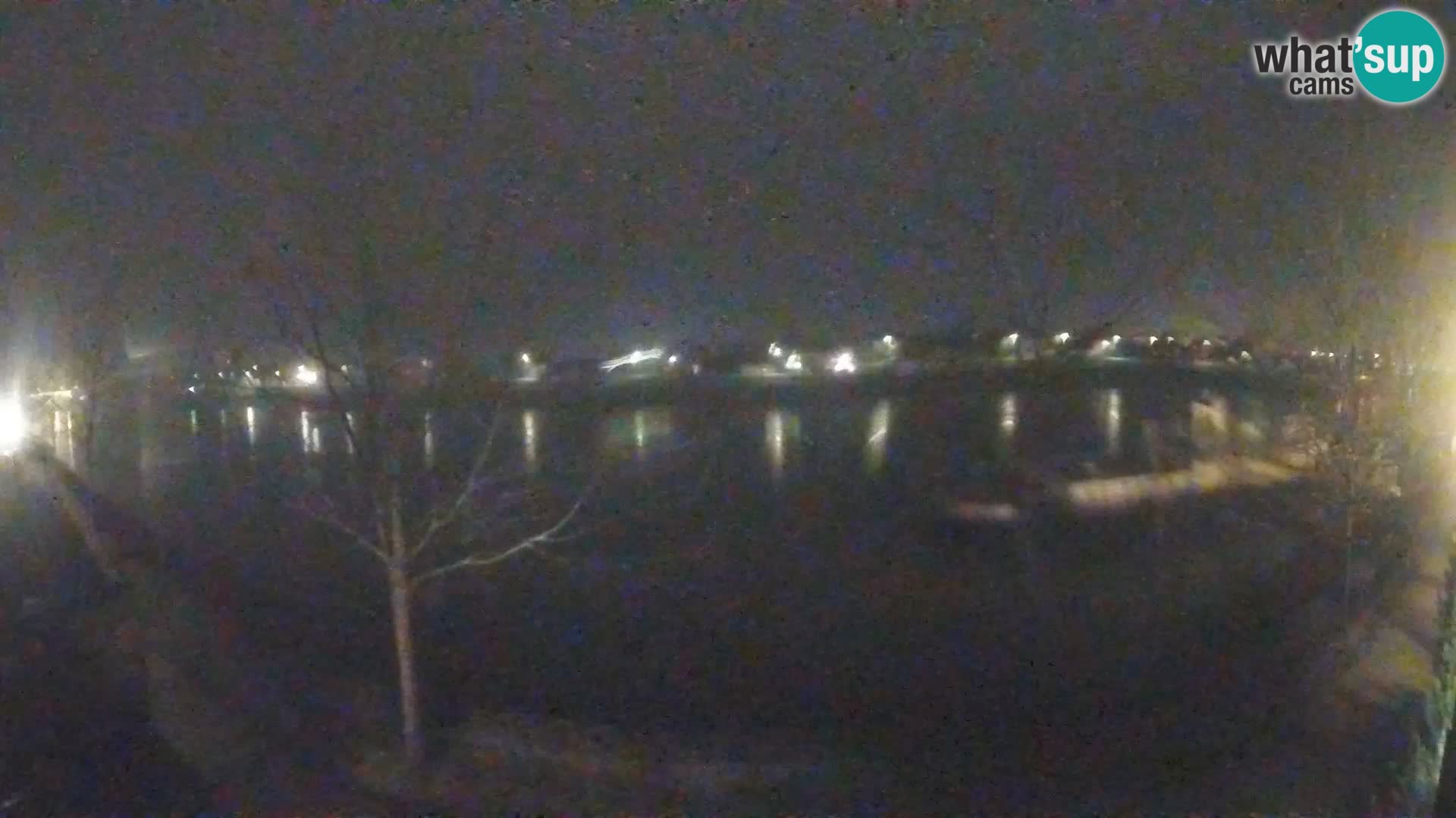 Sisak webcam en vivo Kolpa river view – Croacia