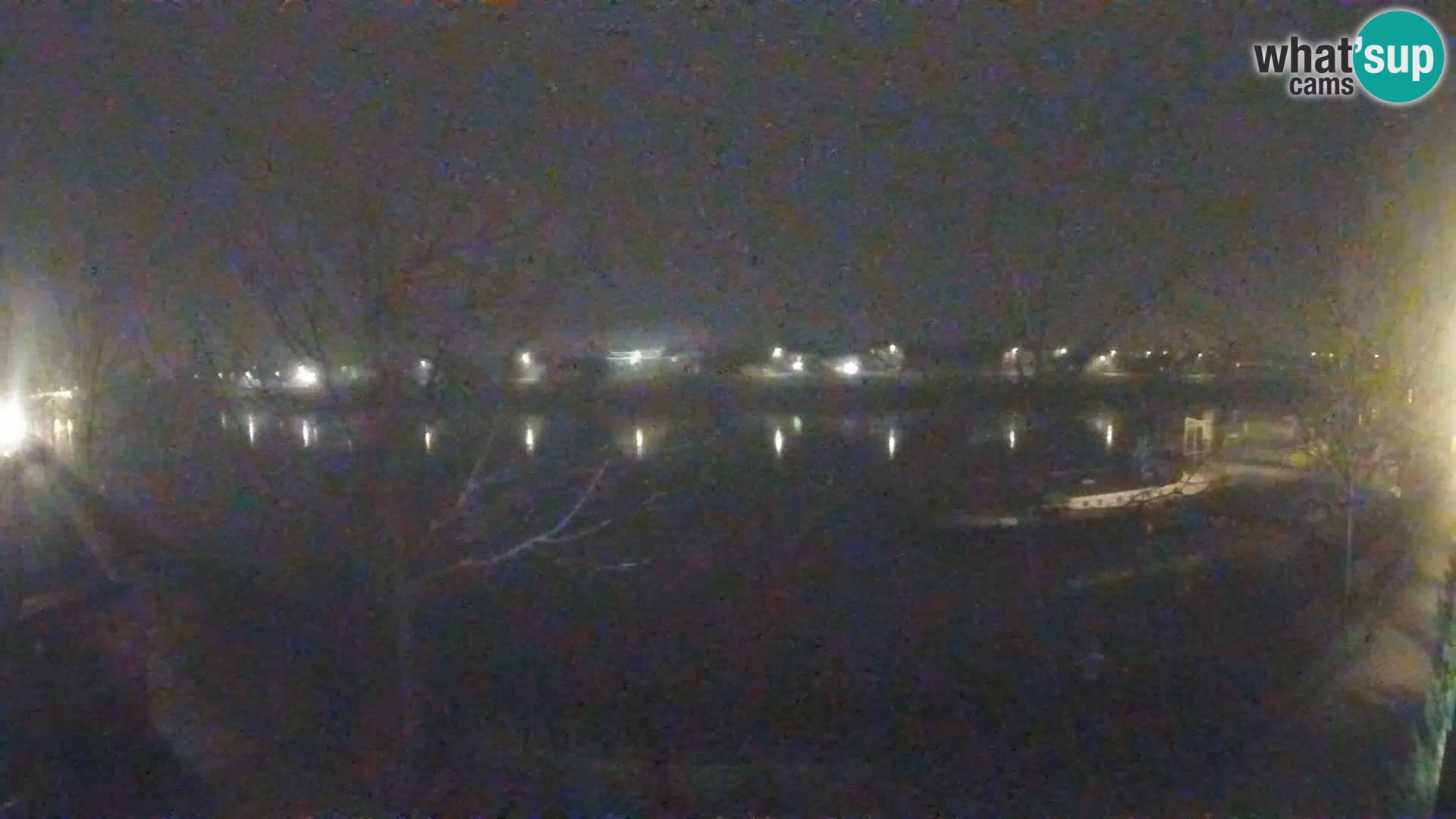 Sisak live webcam pogled na reku Kolpu
