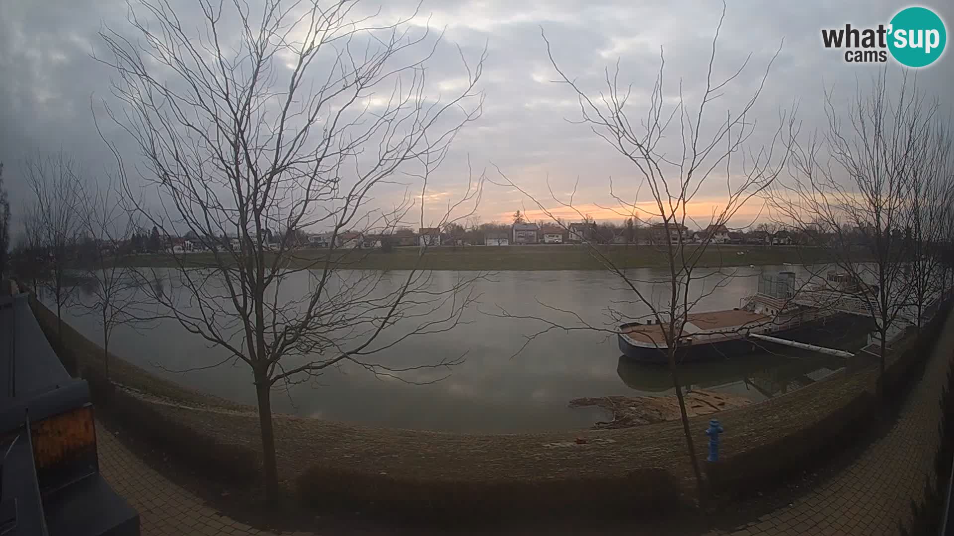 Sisak live webcam Kolpa river view – Croatia