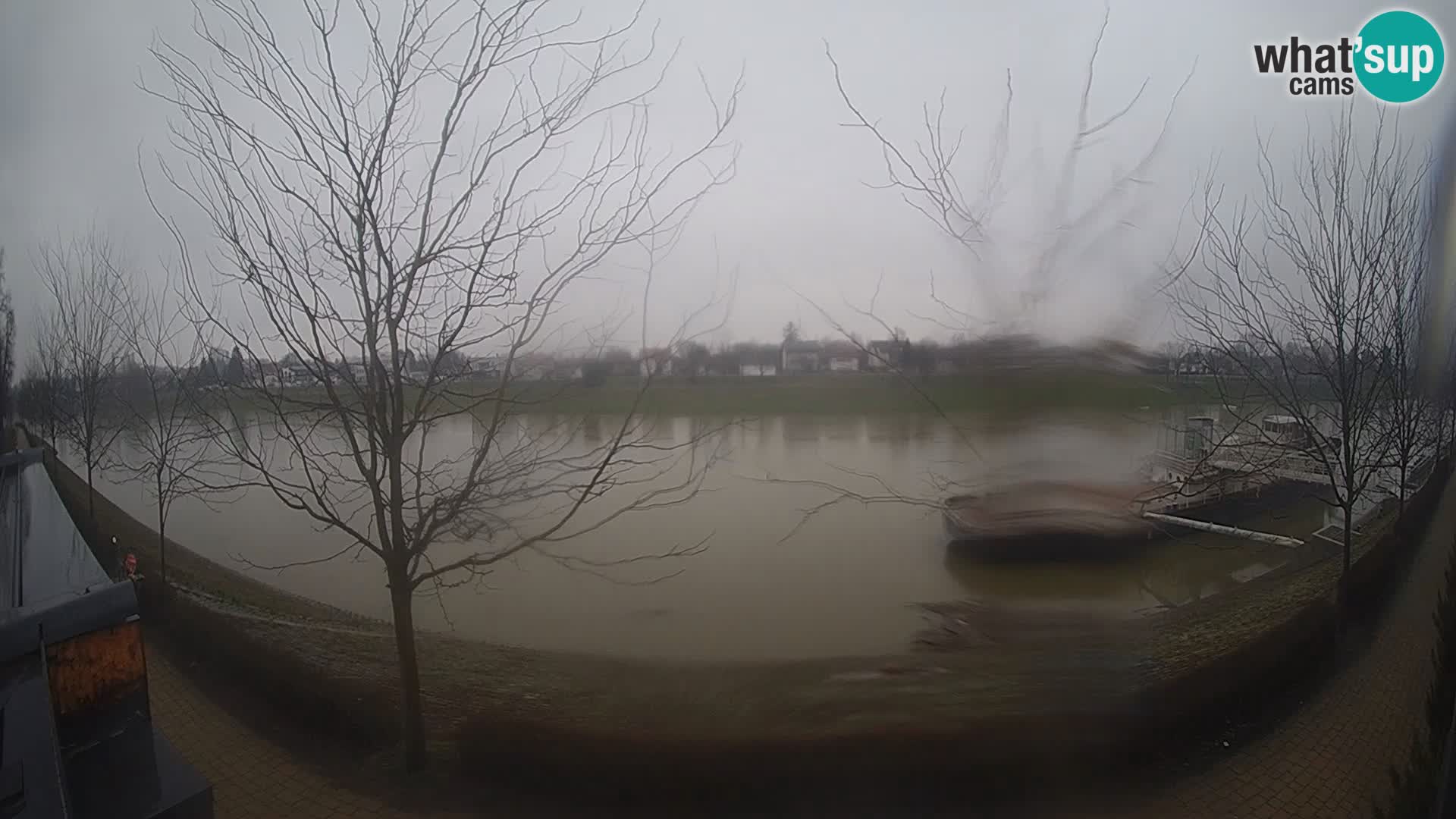 Sisak live webcam Kolpa river view – Croatia