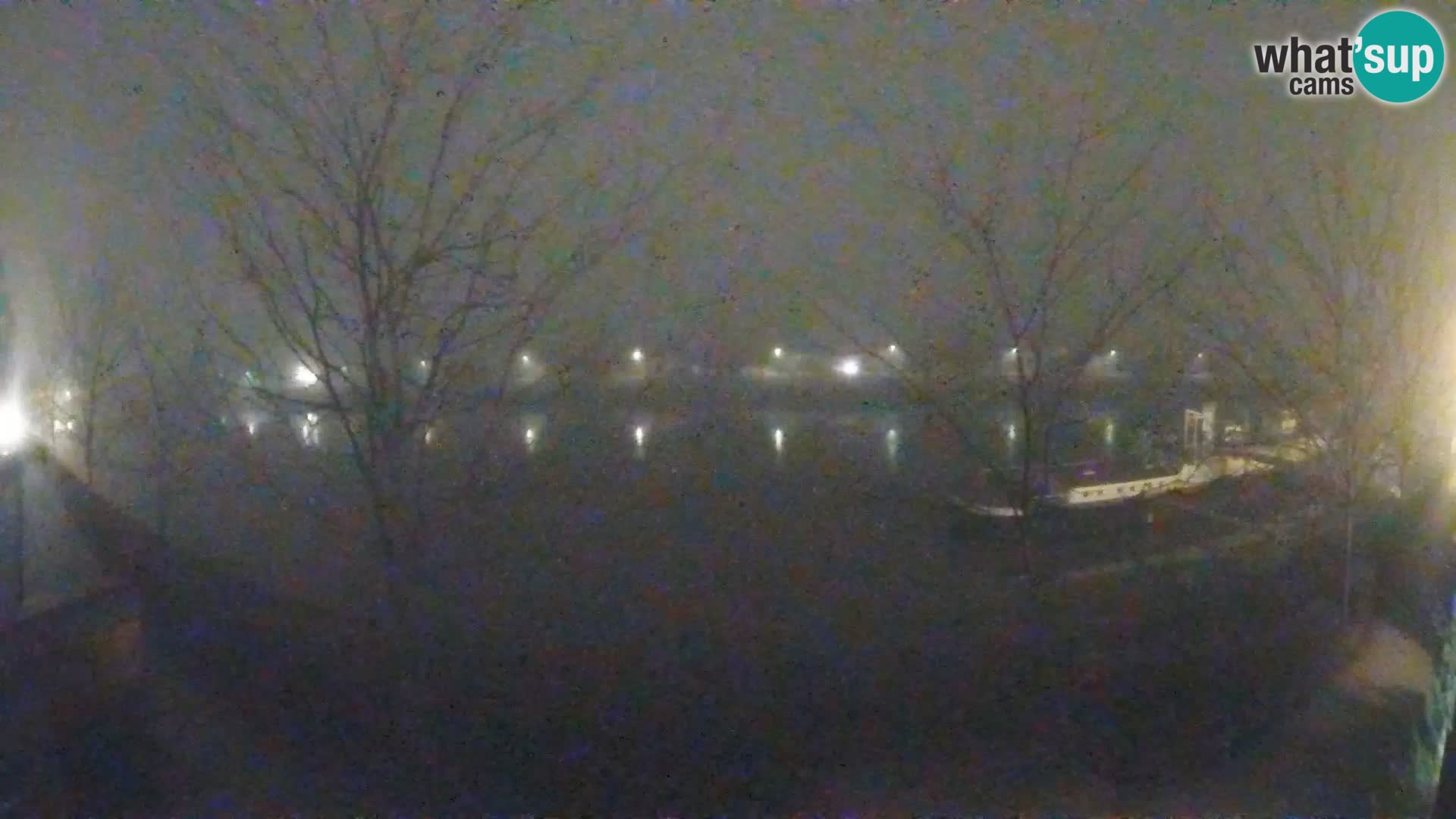 Sisak webcam en vivo Kolpa river view – Croacia