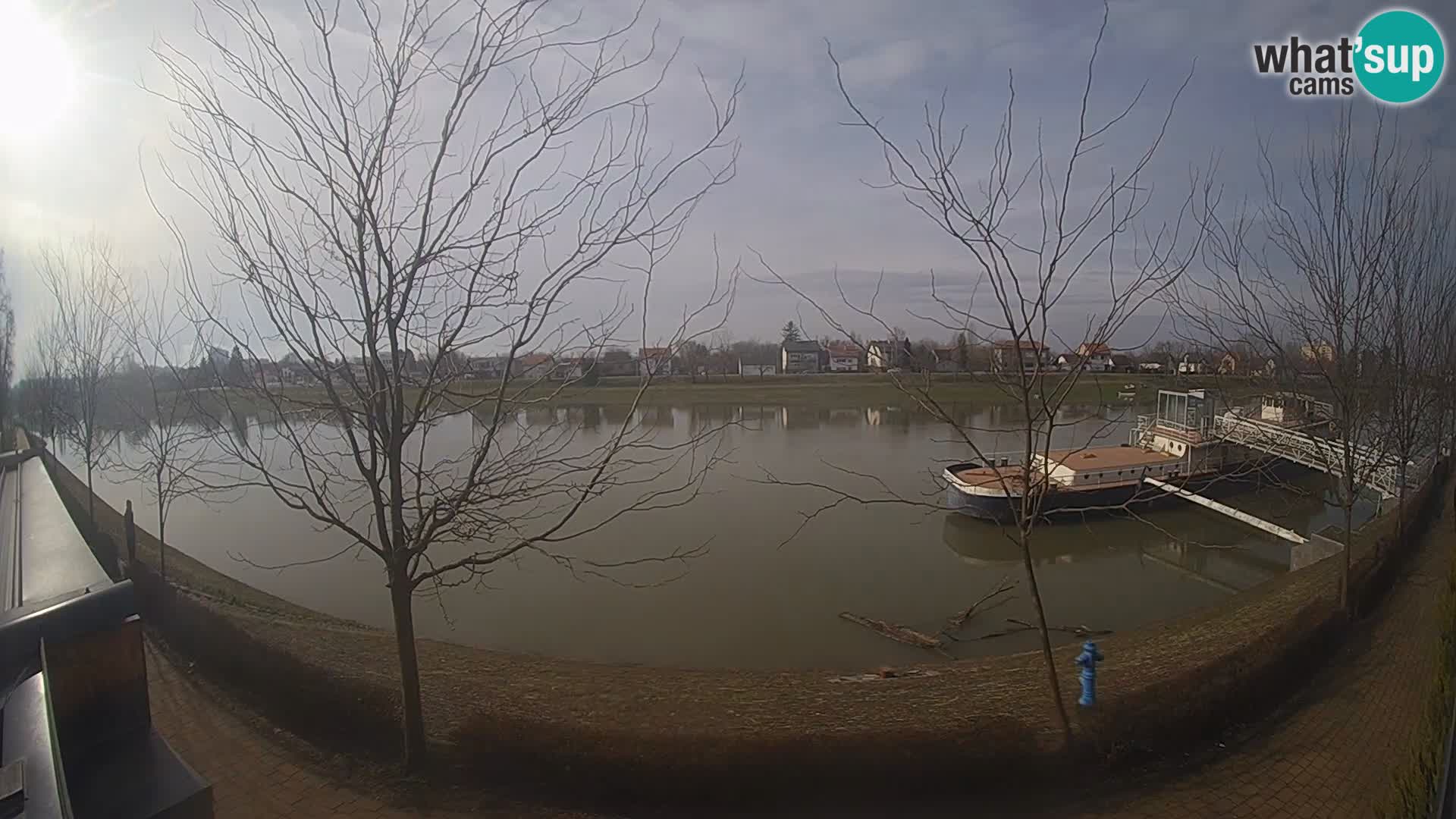 Sisak webcam en vivo Kolpa river view – Croacia