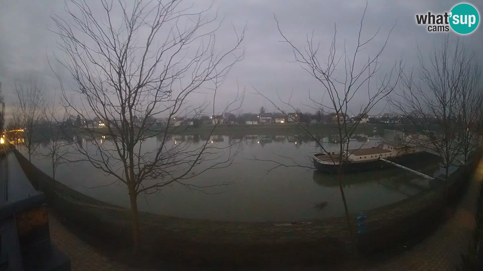 Sisak live webcam – vista sul fiume Kolpa – Croazia