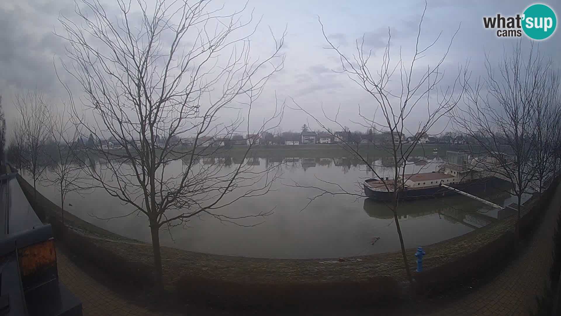 Sisak live webcam pogled na reku Kolpu