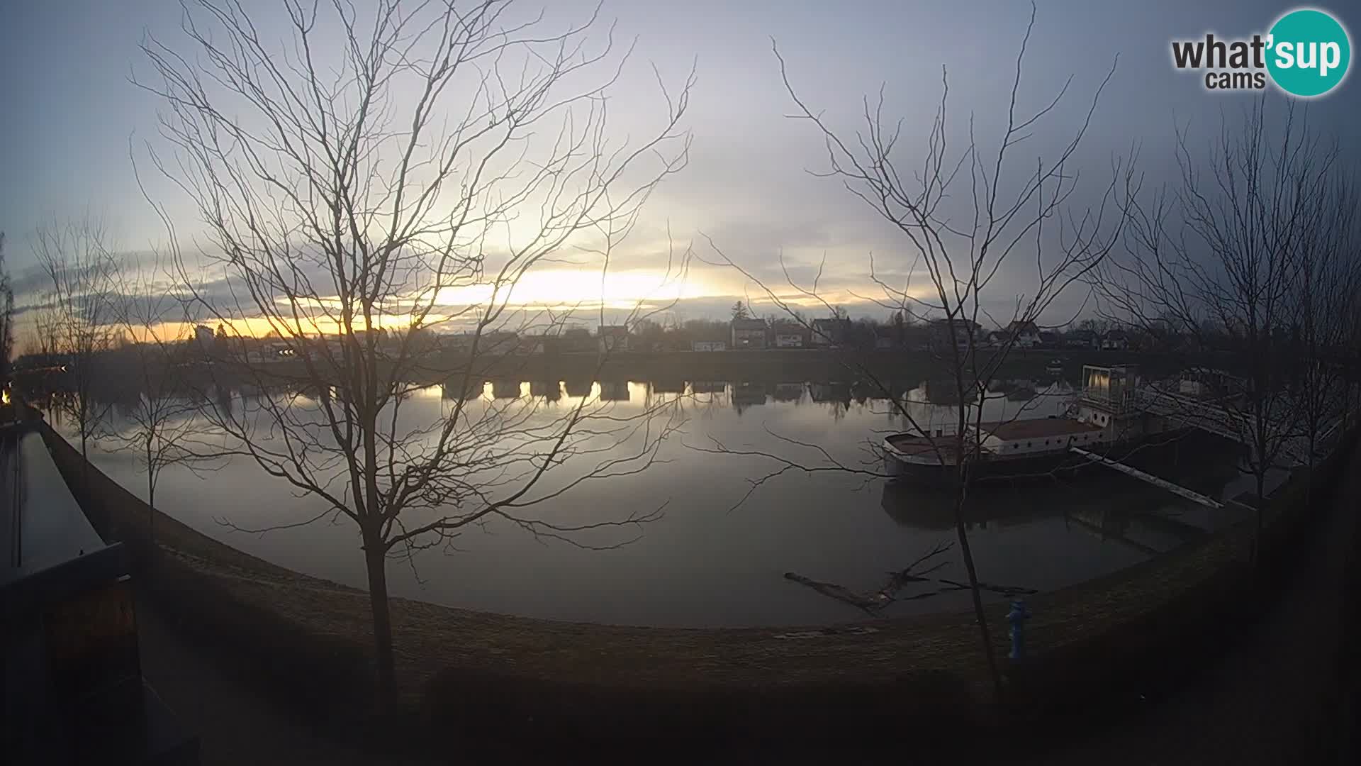 Sisak webcam en direct – vue sur la rivière Kolpa – Croatie