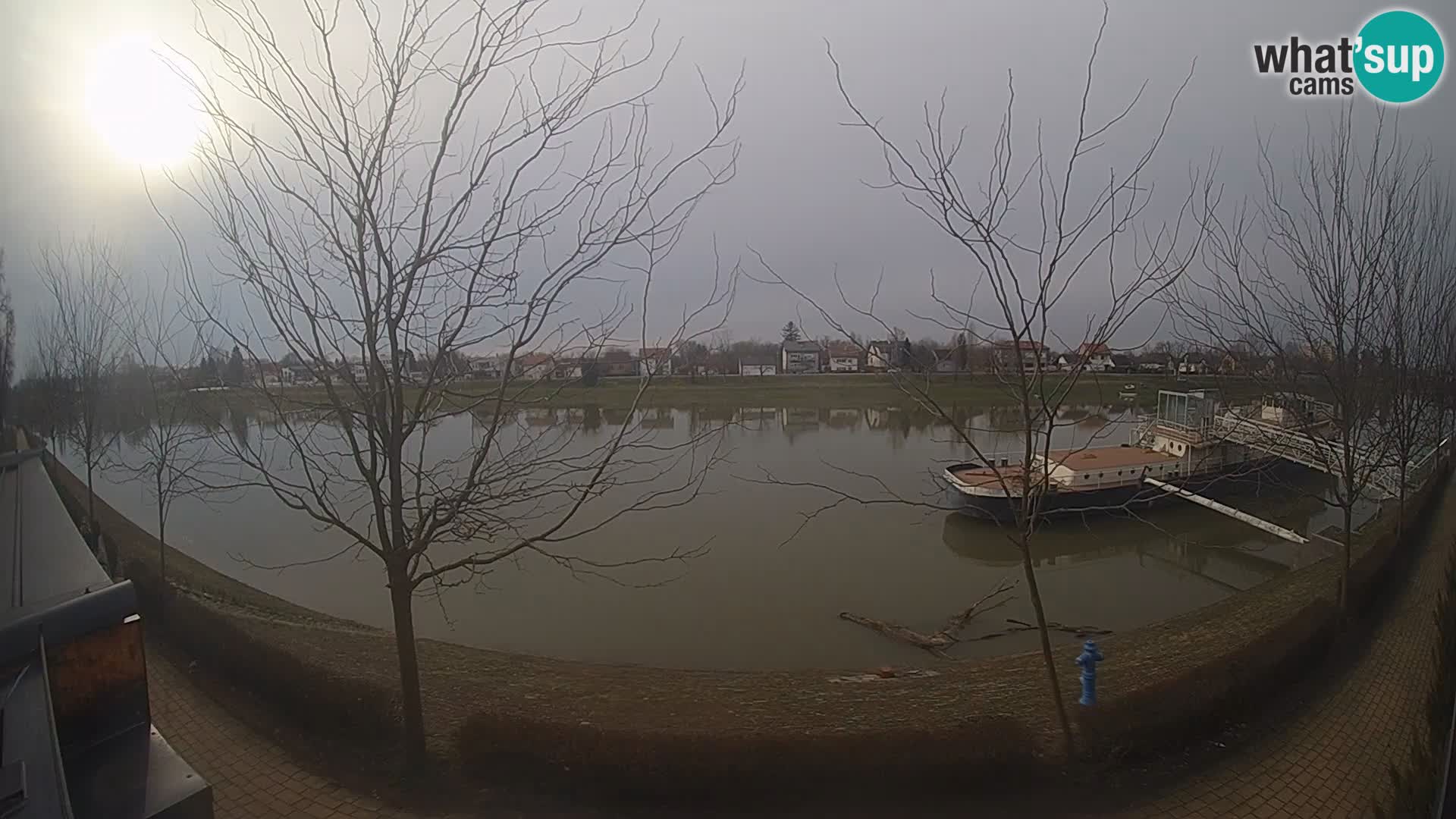 Sisak live webcam pogled na reku Kolpu