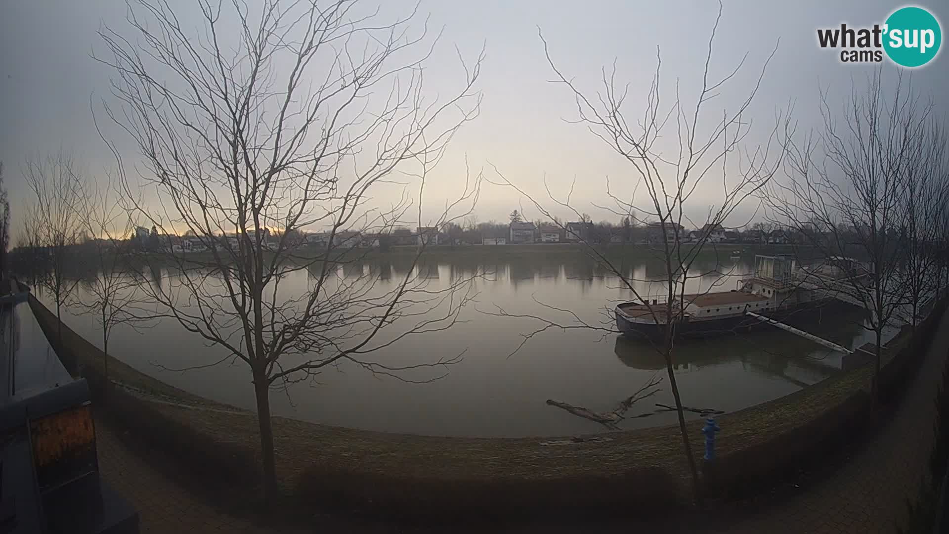 Sisak live webcam pogled na reku Kolpu