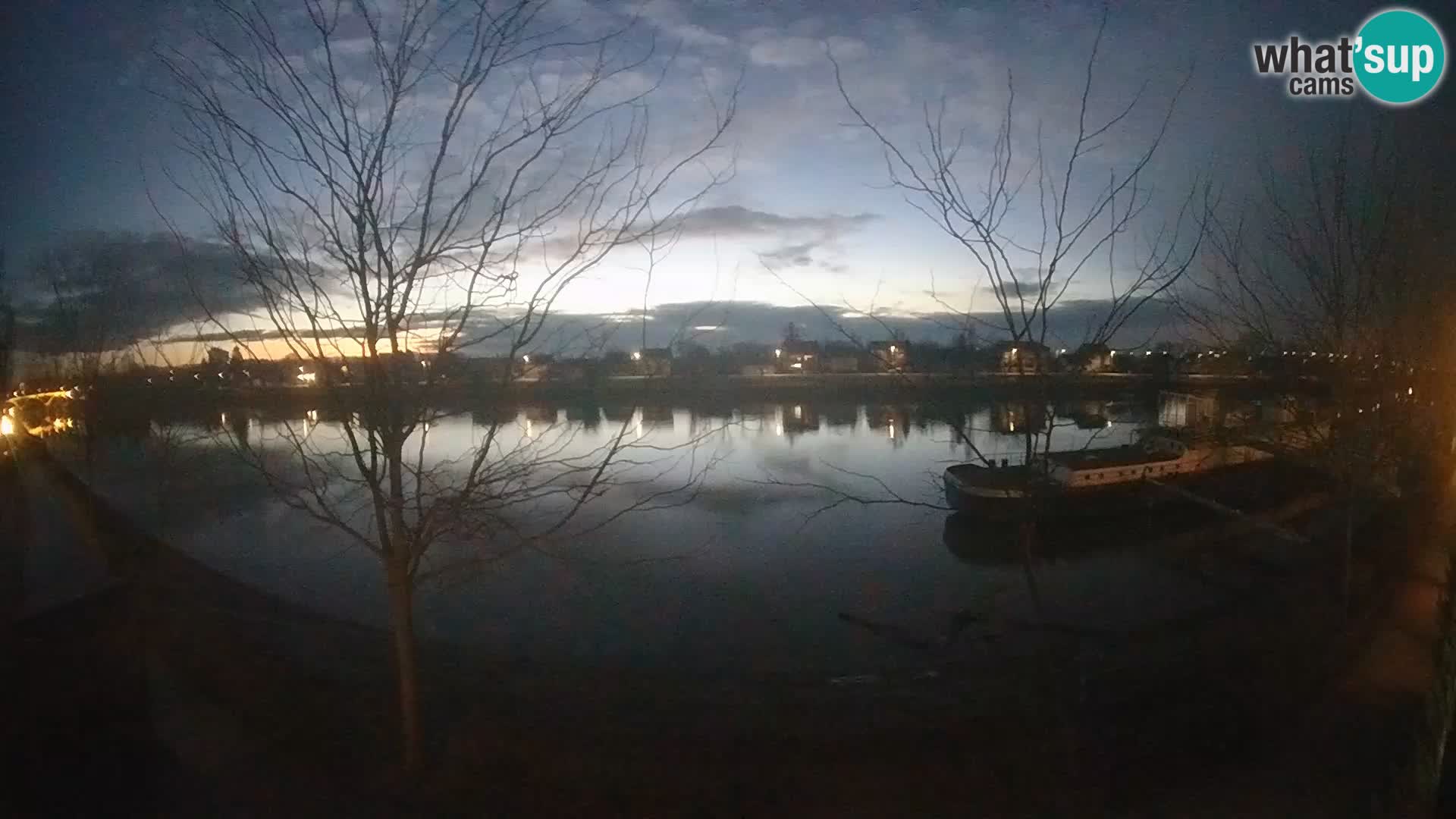 Sisak webcam en direct – vue sur la rivière Kolpa – Croatie