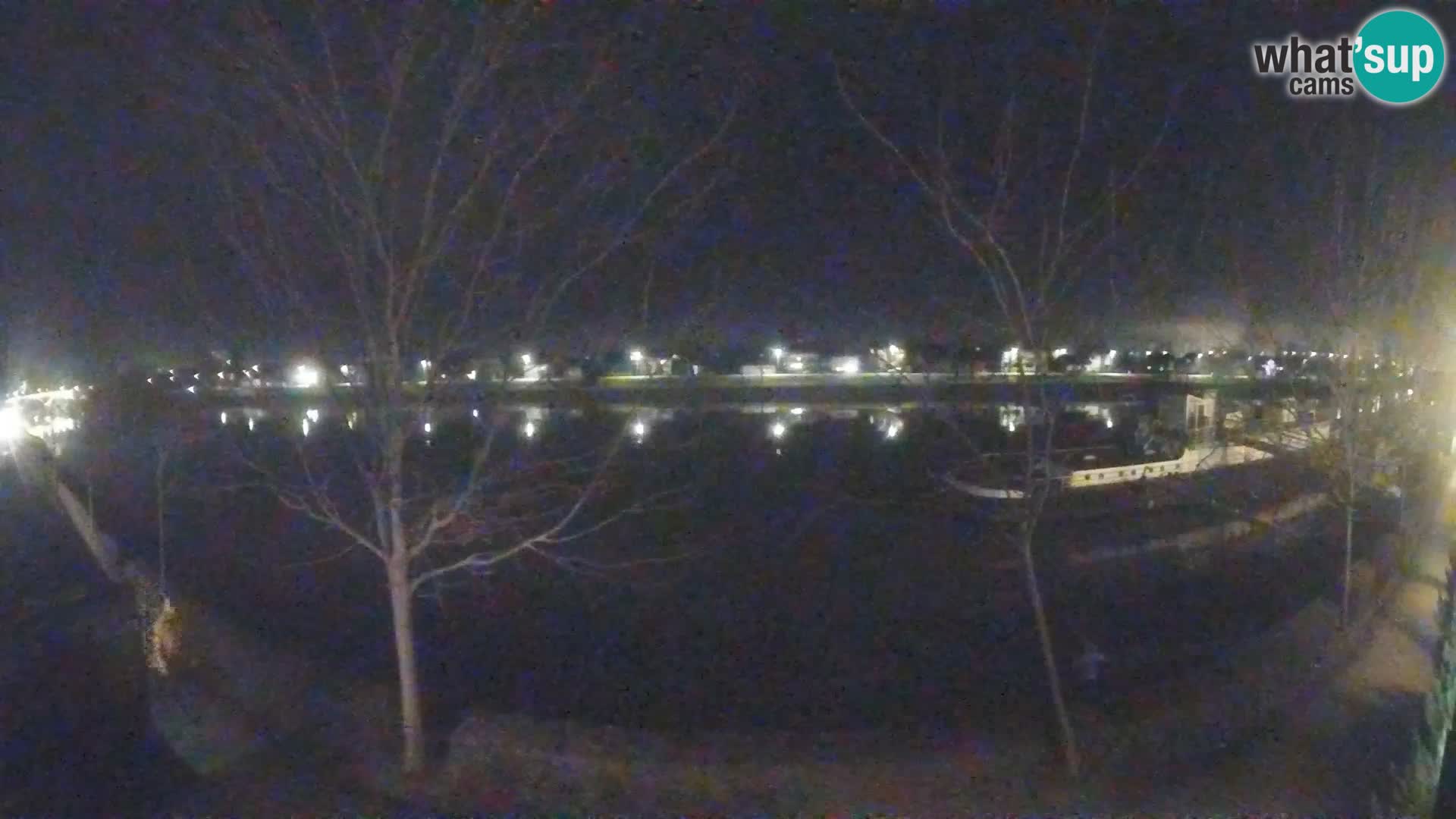 Sisak live webcam pogled na reku Kolpu