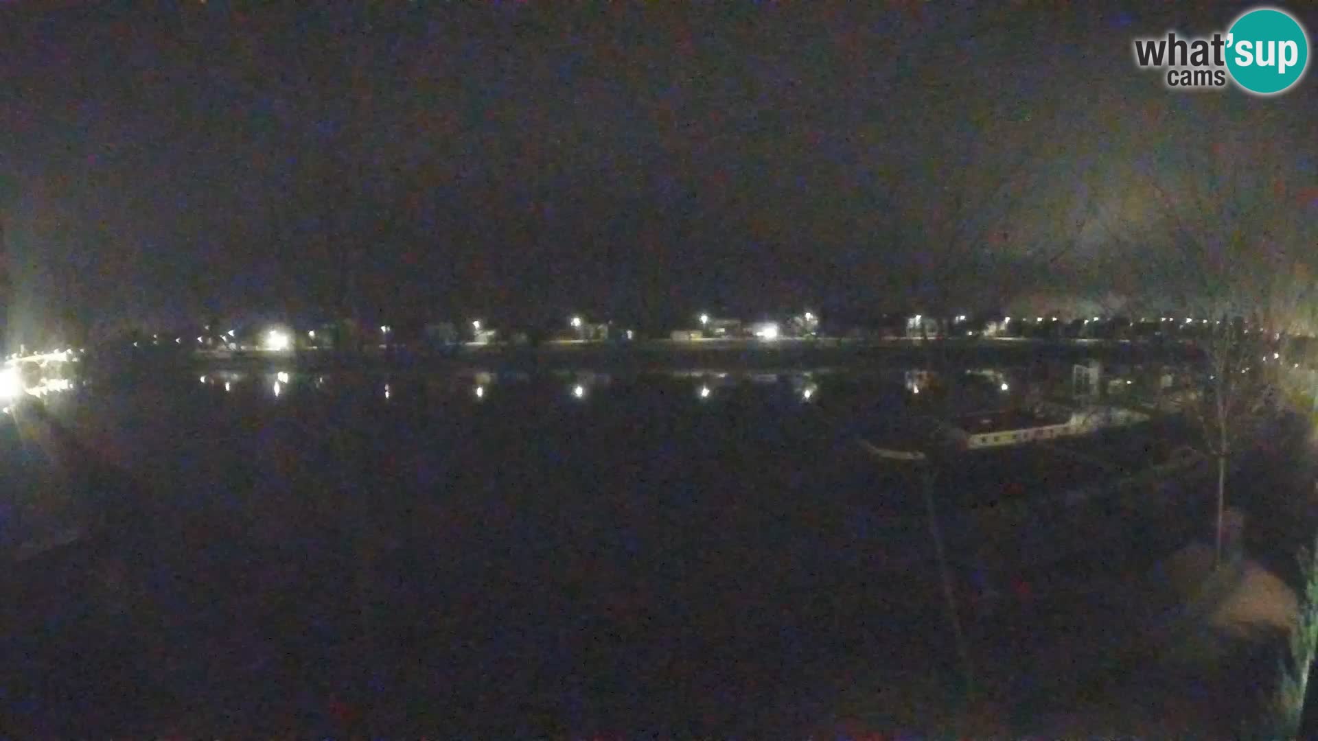 Sisak live webcam pogled na reku Kolpu