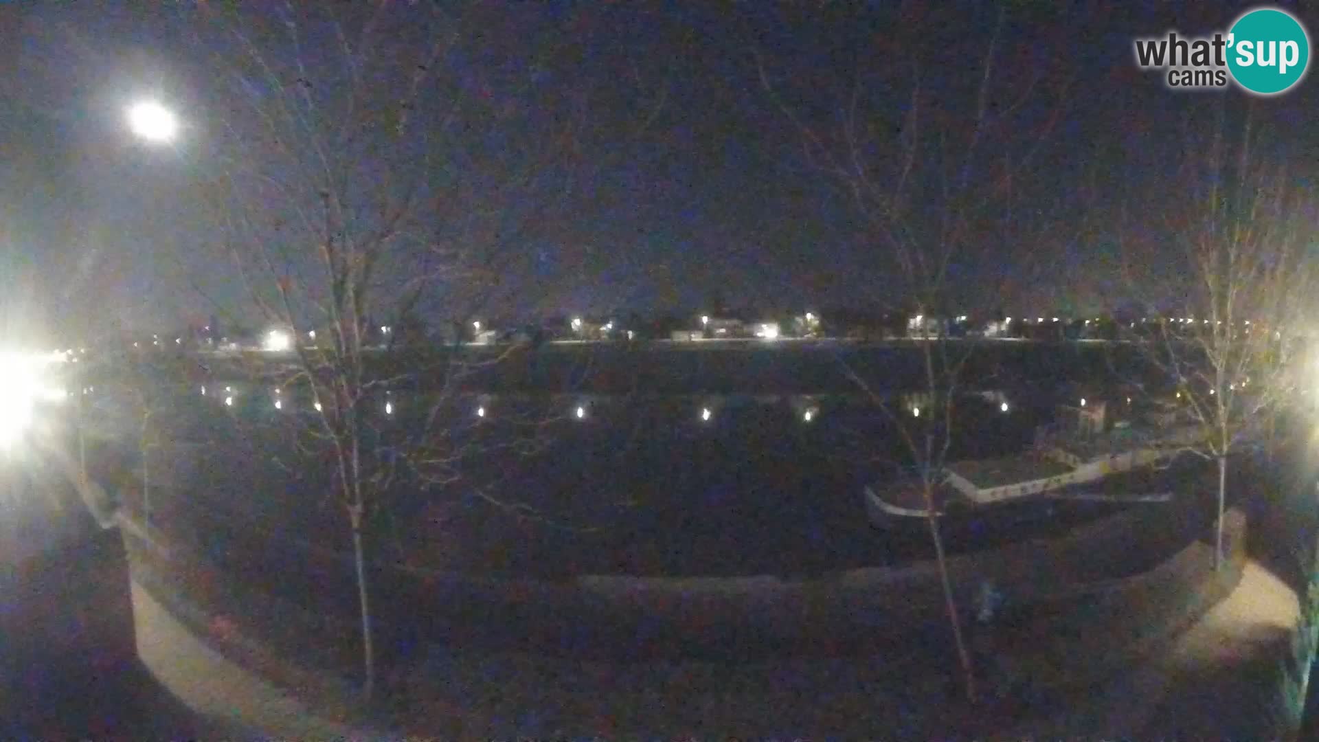 Sisak live webcam pogled na reku Kolpu
