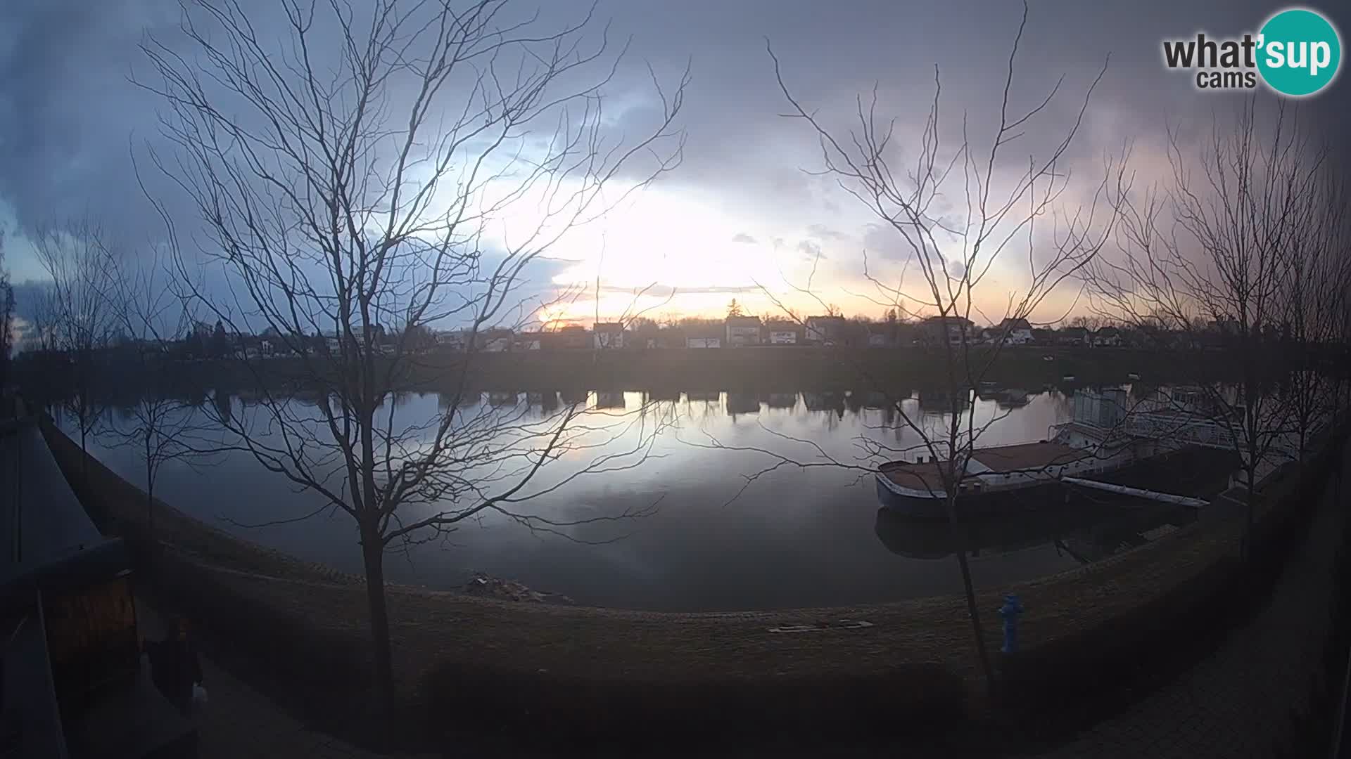 Sisak live webcam Kolpa river view – Croatia