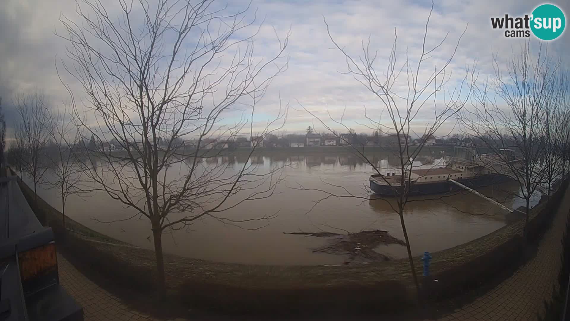 Sisak webcam en direct – vue sur la rivière Kolpa – Croatie