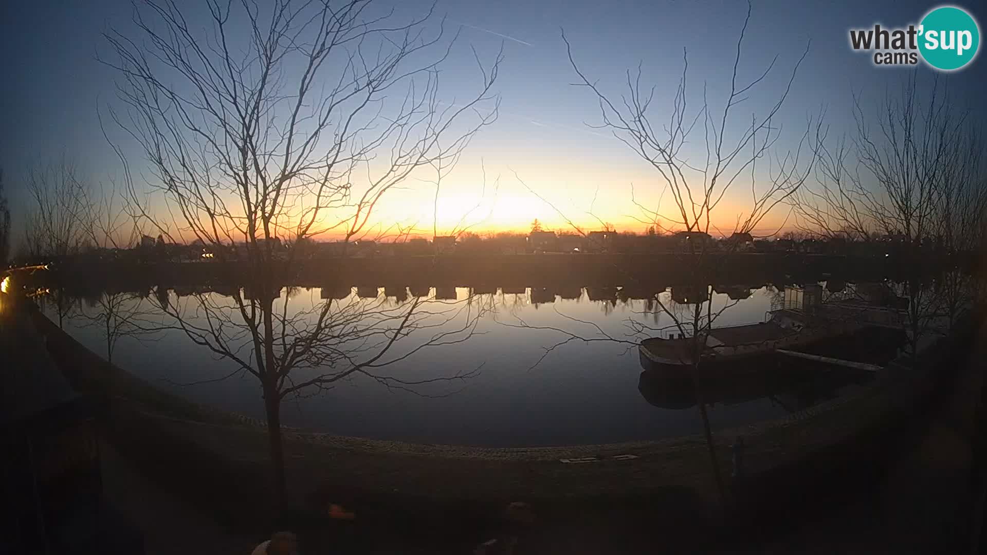 Sisak live webcam Kolpa river view – Croatia