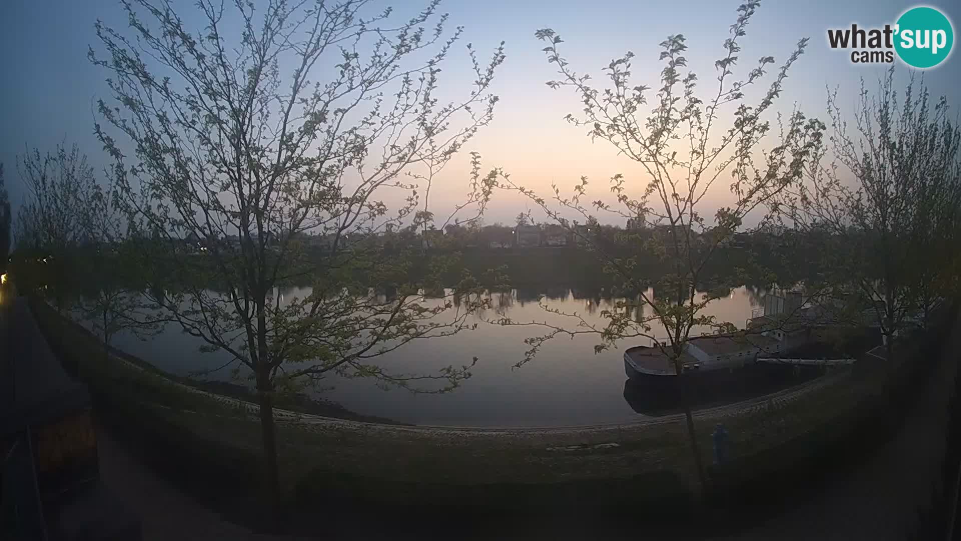 Sisak live webcam Kolpa river view – Croatia