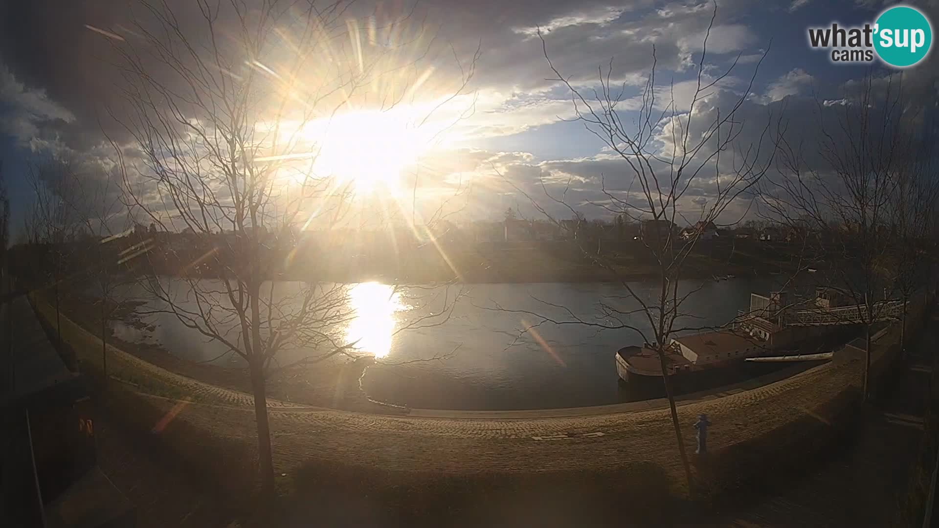 Sisak live webcam – vista sul fiume Kolpa – Croazia