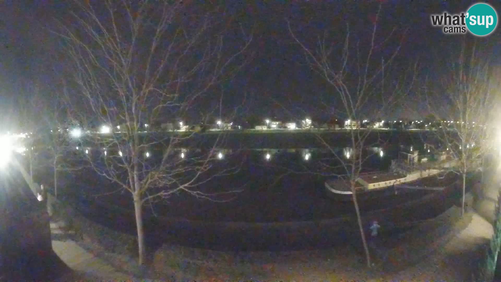 Sisak live webcam pogled na reku Kolpu