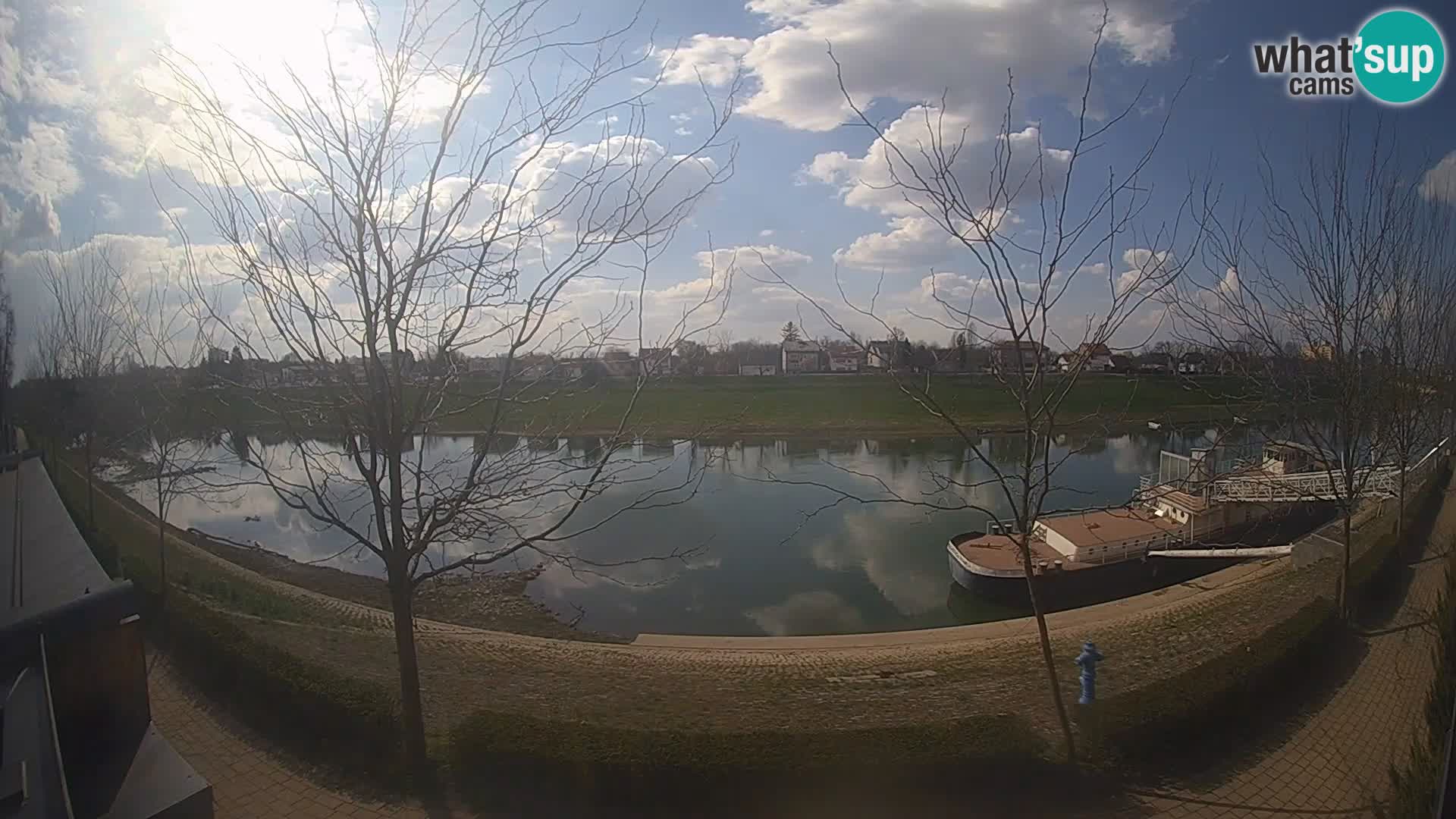 Sisak webcam en vivo Kolpa river view – Croacia