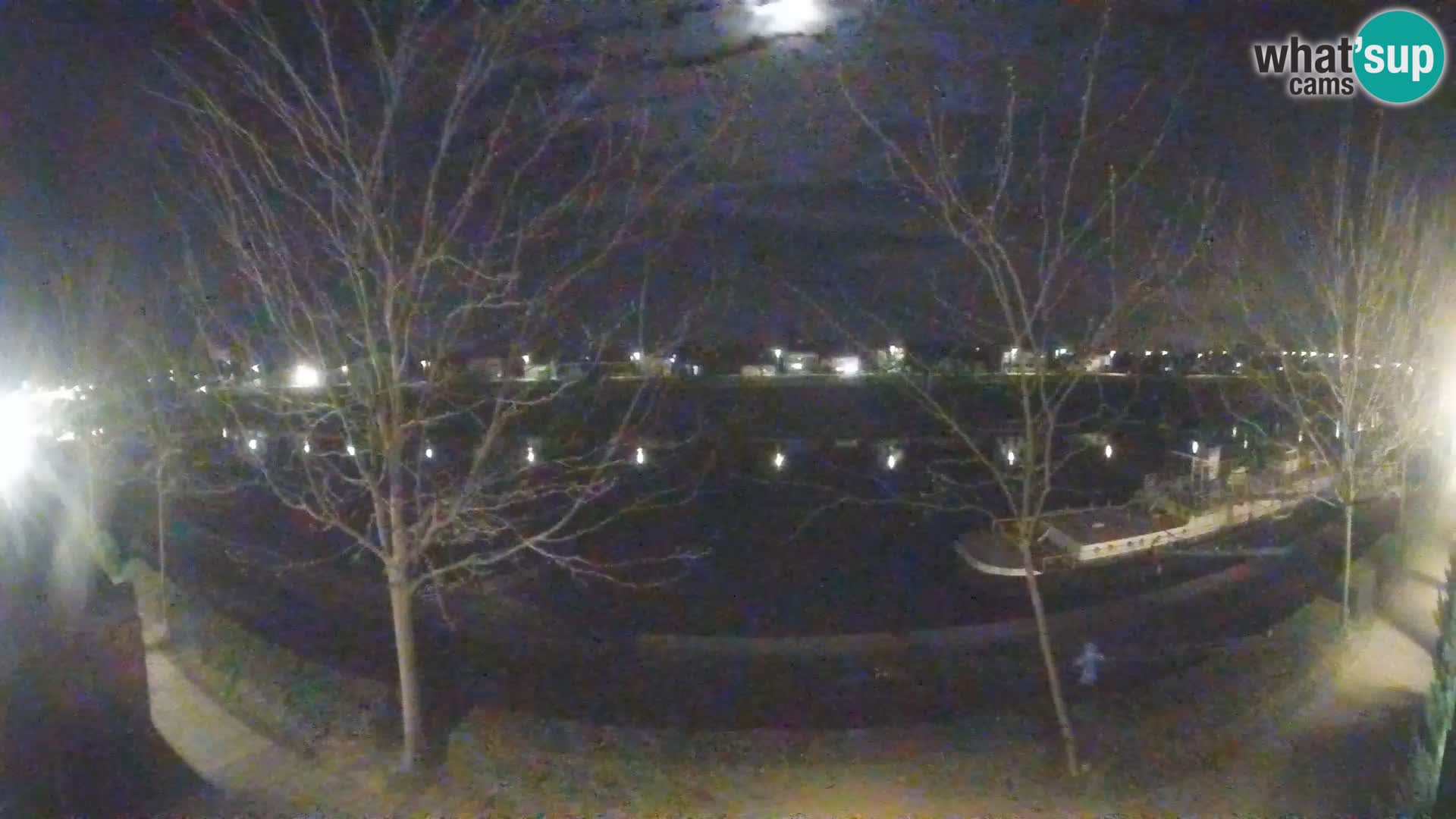 Sisak webcam en vivo Kolpa river view – Croacia