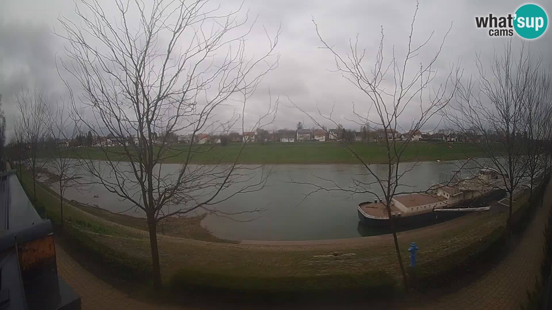 Sisak live webcam pogled na reku Kolpu