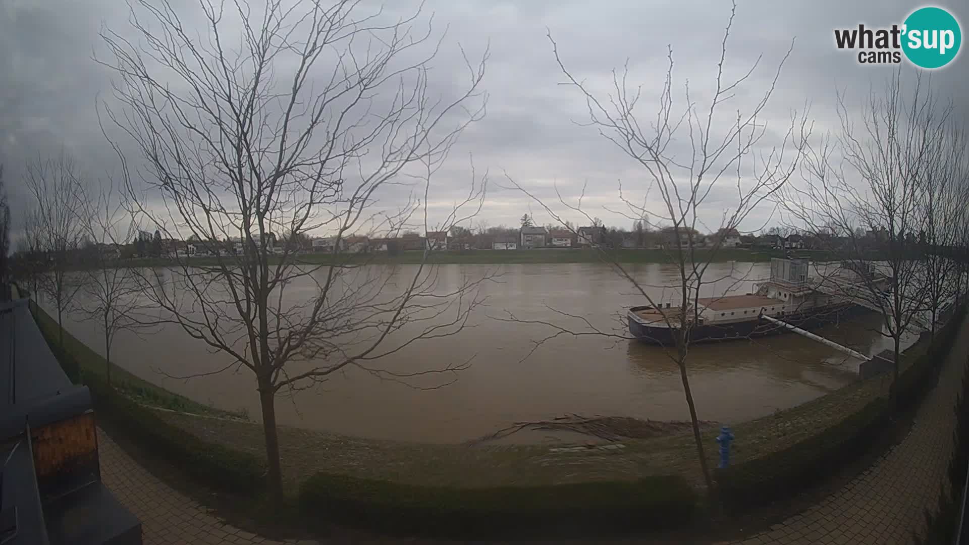 Sisak live webcam – vista sul fiume Kolpa – Croazia