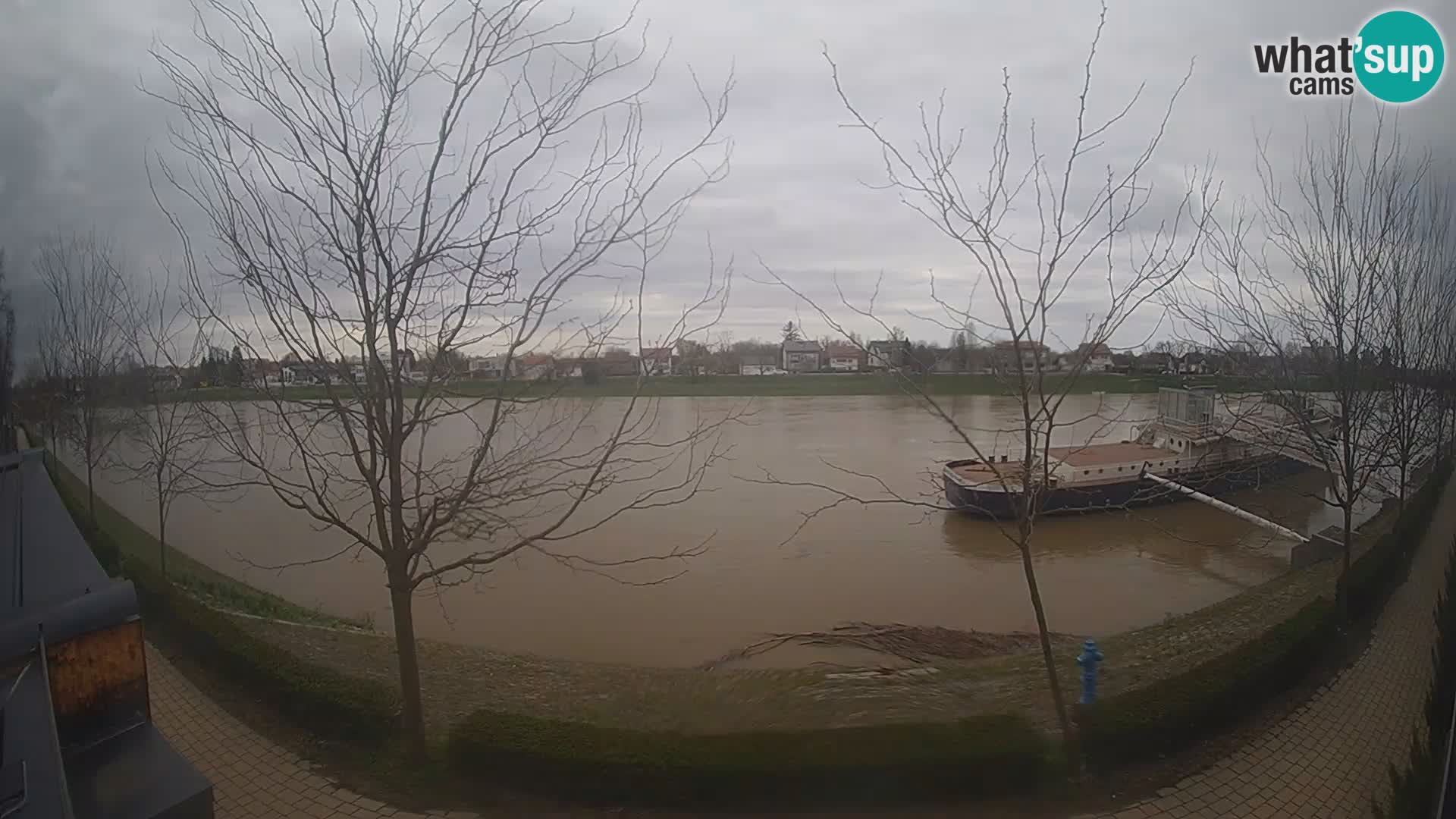 Sisak live webcam – vista sul fiume Kolpa – Croazia