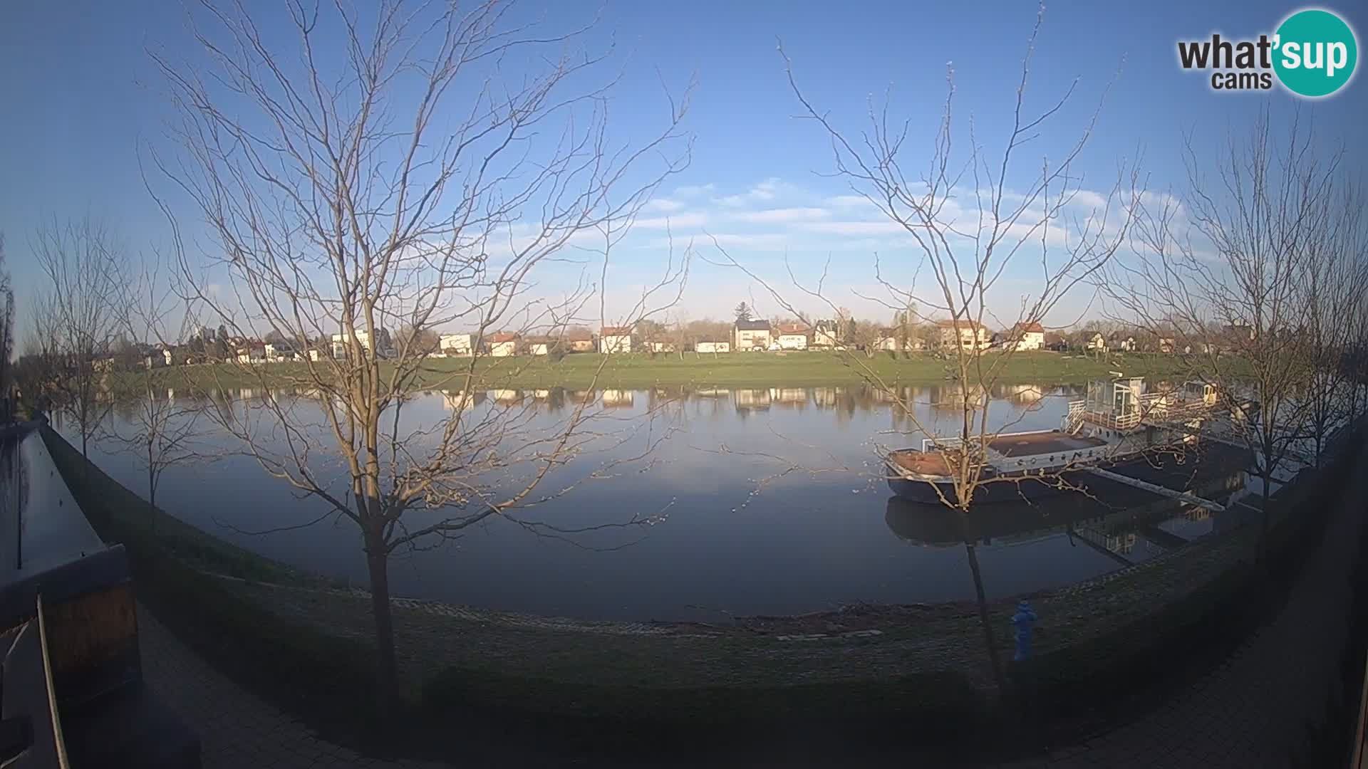 Sisak webcam en vivo Kolpa river view – Croacia