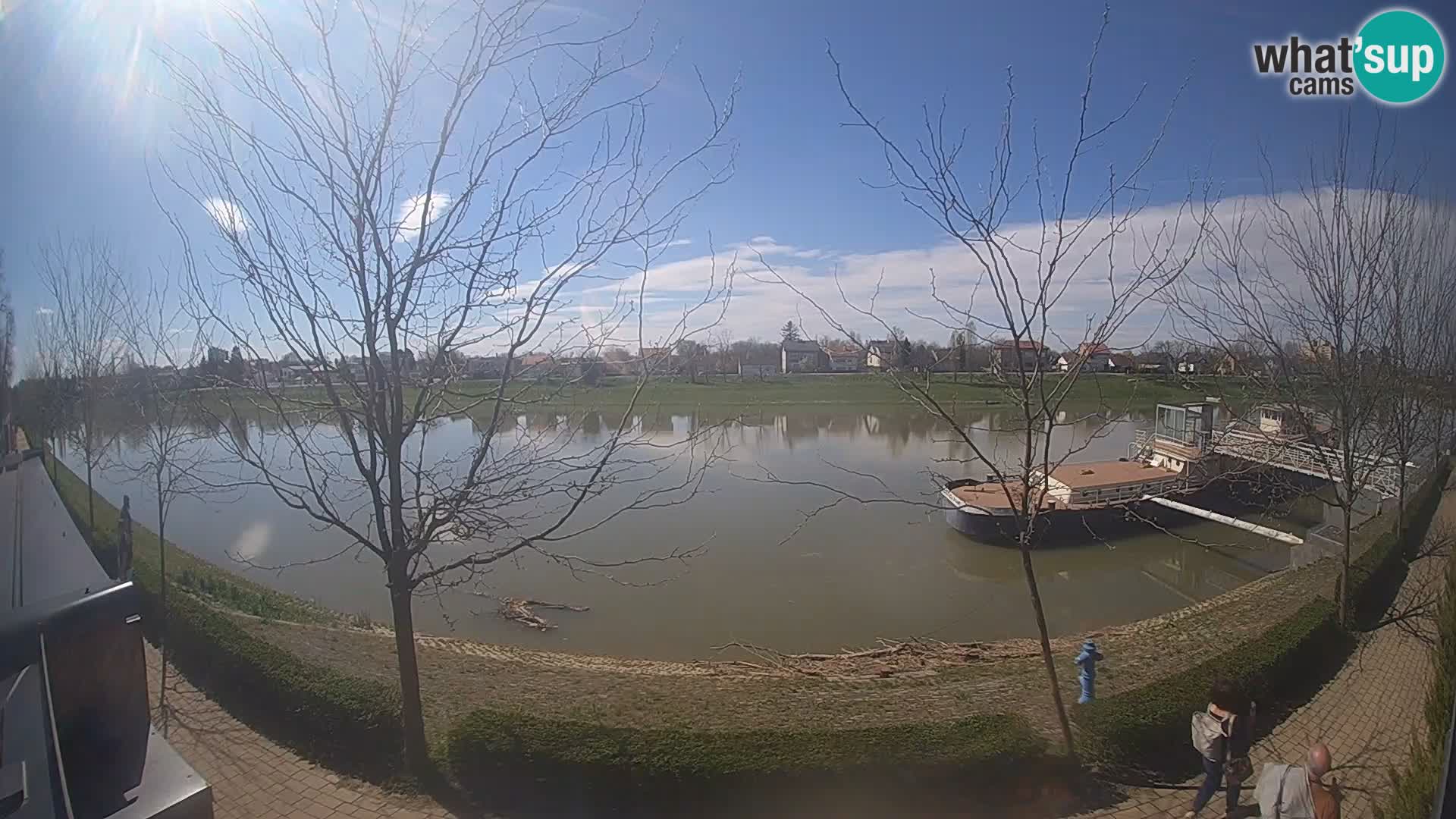 Sisak spletna kamera v živo Pogled na reko Kolpo – Hrvaška