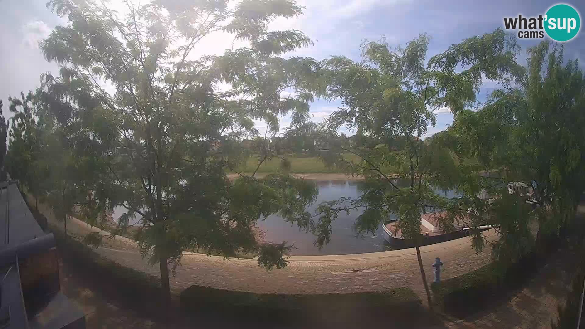 Sisak live webcam pogled na reku Kolpu