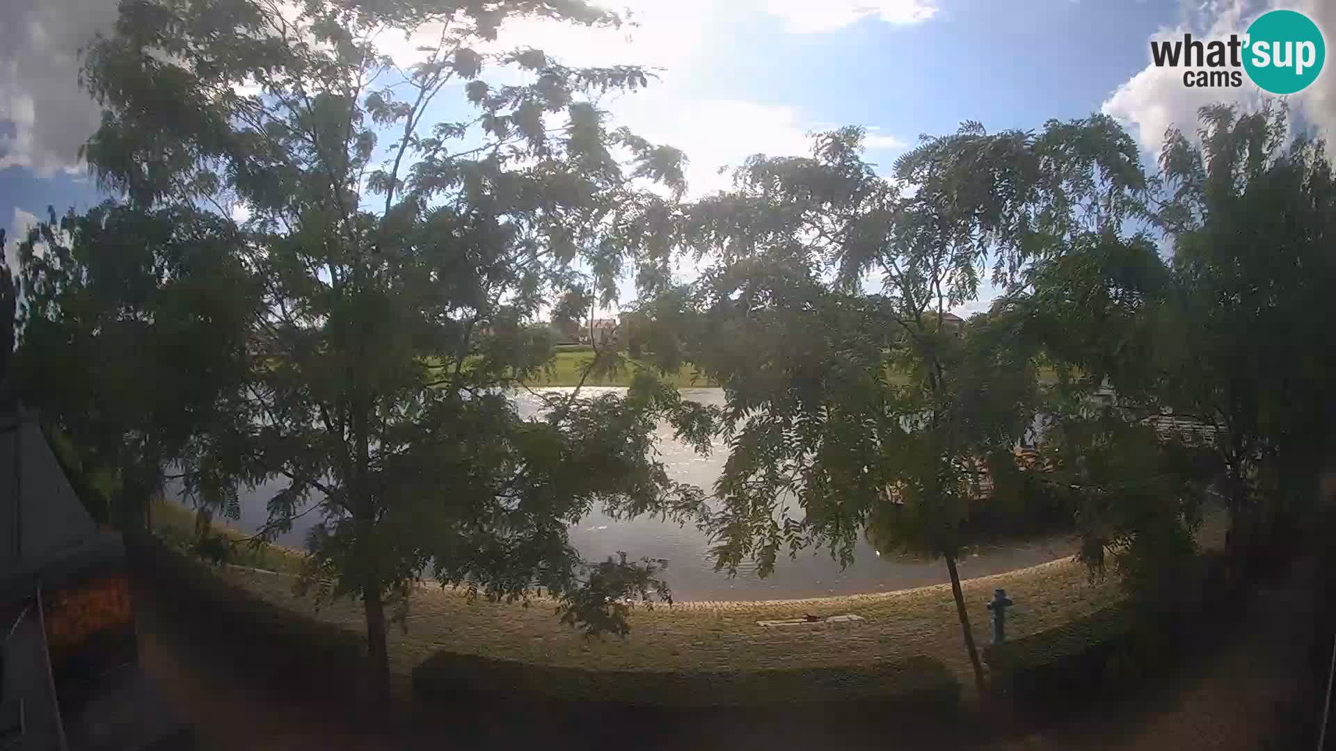 Sisak live webcam pogled na reku Kolpu
