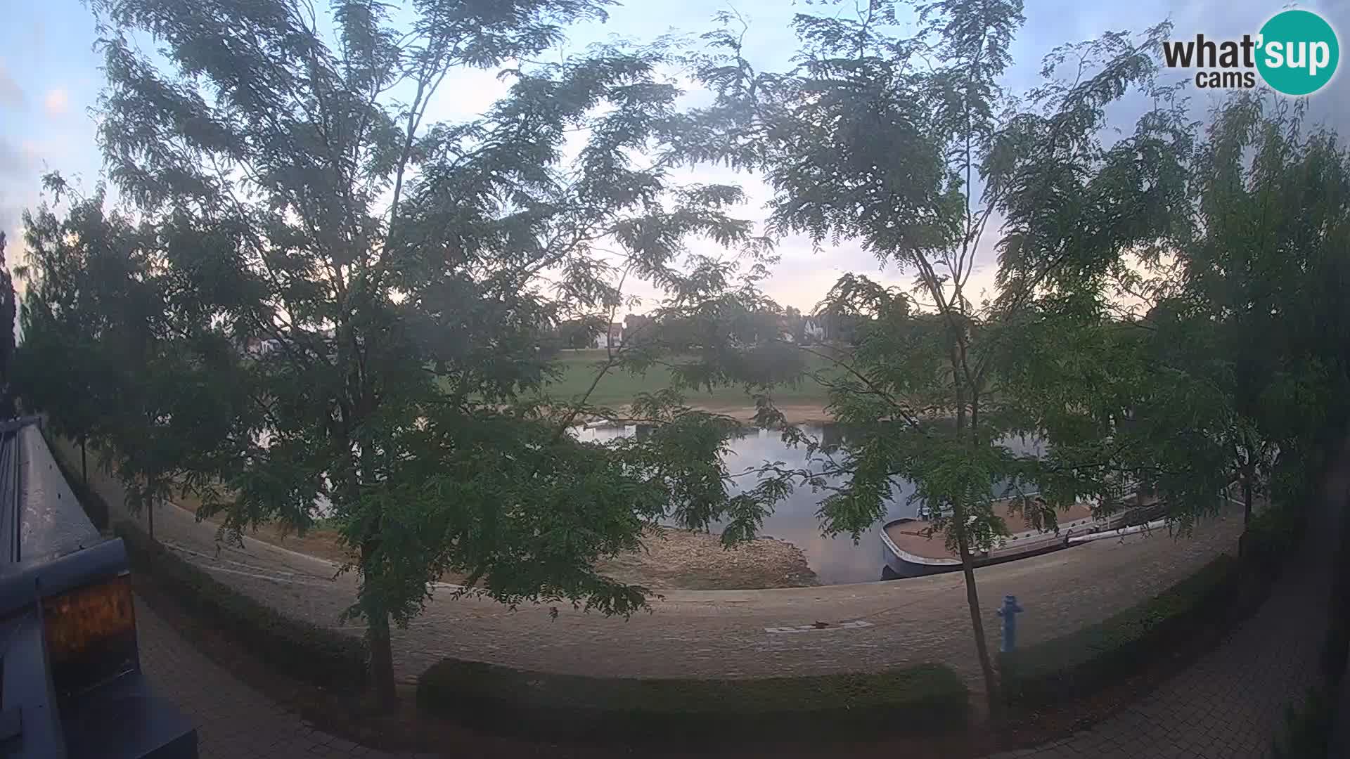 Sisak webcam en vivo Kolpa river view – Croacia