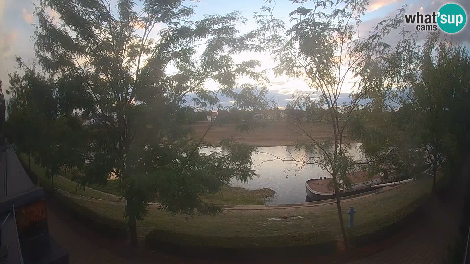 Sisak webcam en direct – vue sur la rivière Kolpa – Croatie