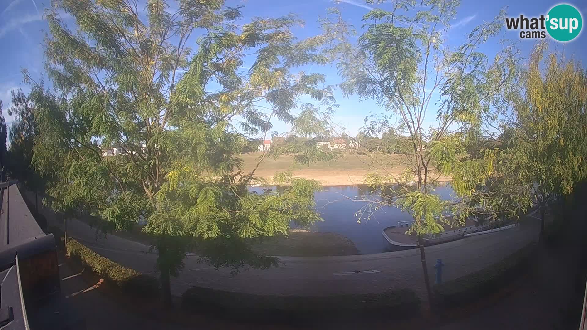 Sisak live webcam pogled na reku Kolpu