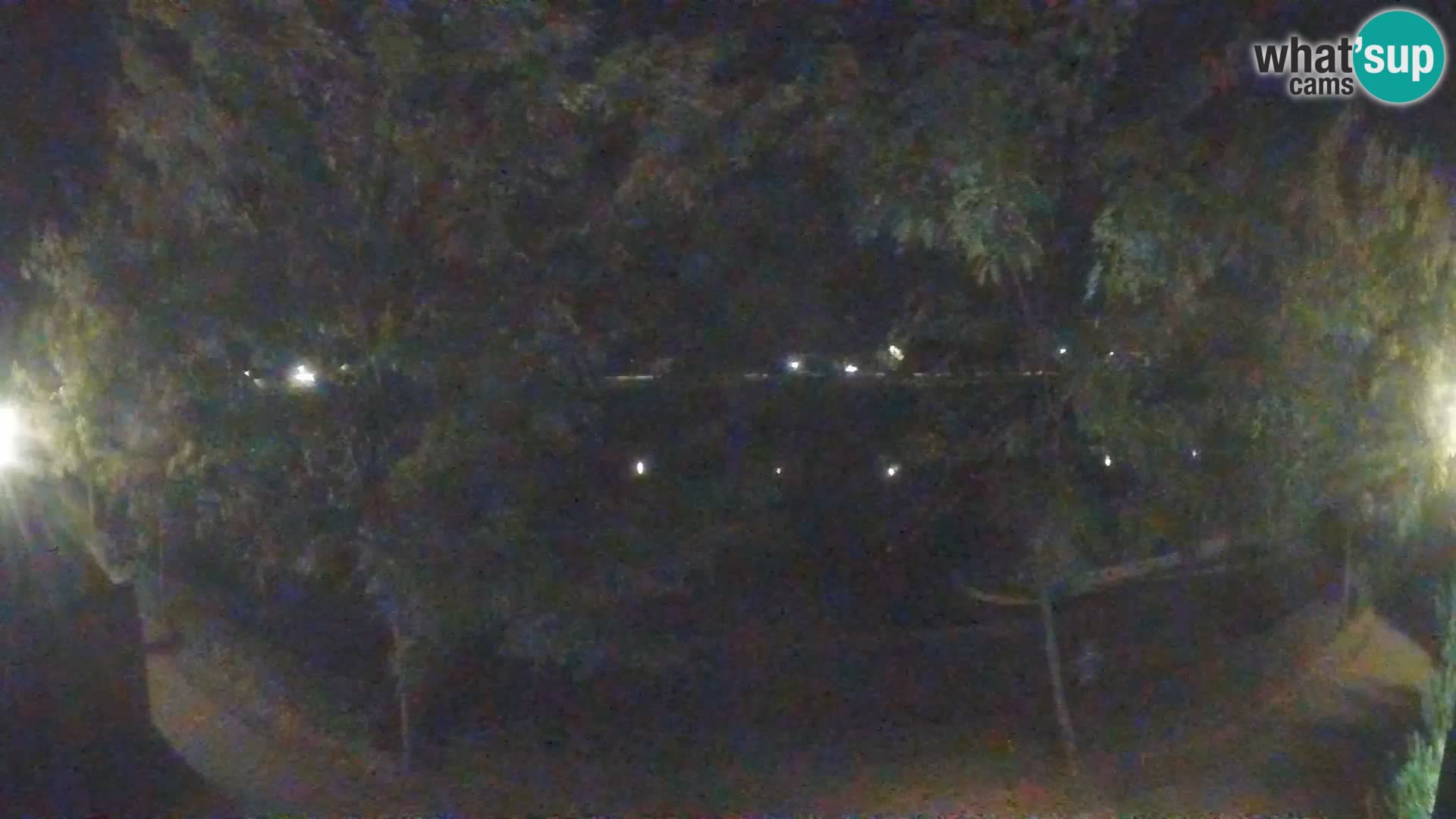 Sisak spletna kamera v živo Pogled na reko Kolpo – Hrvaška