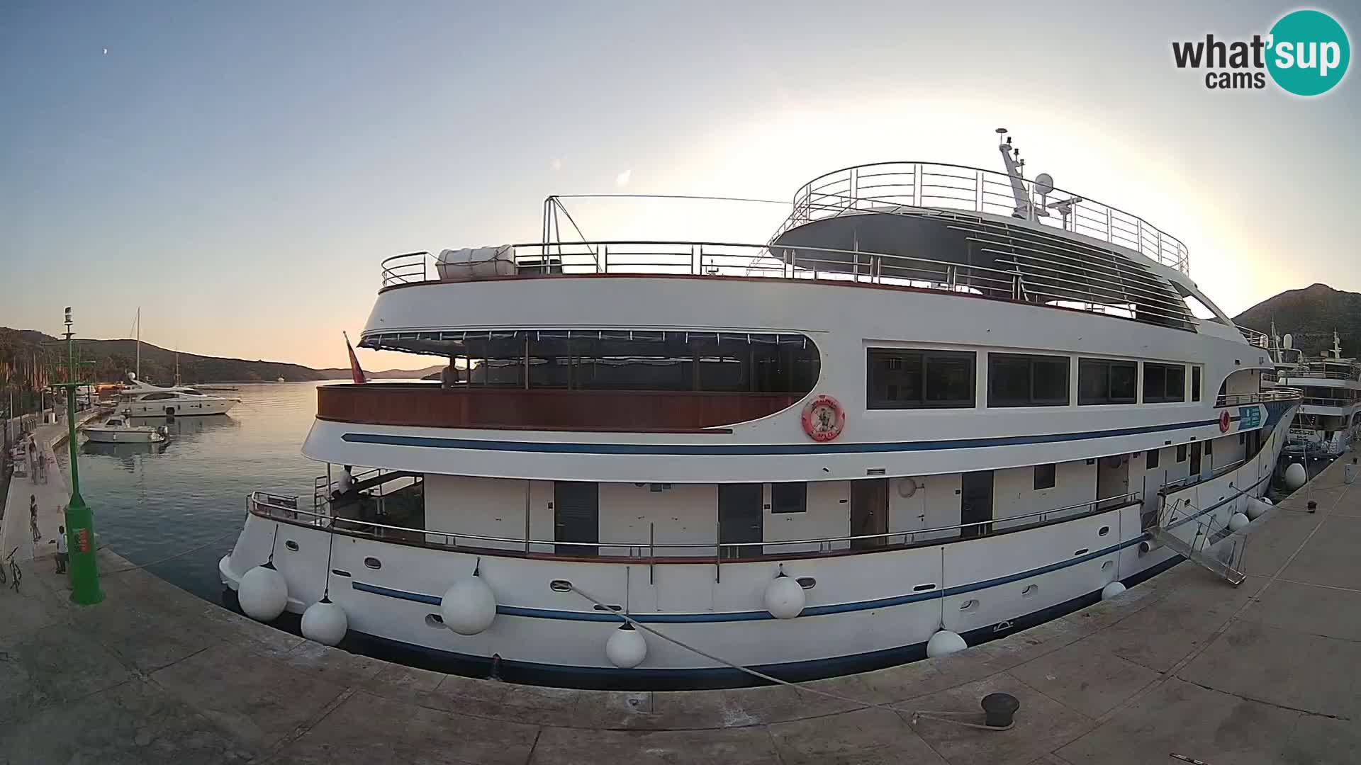 Spletna kamera Slano – Riva