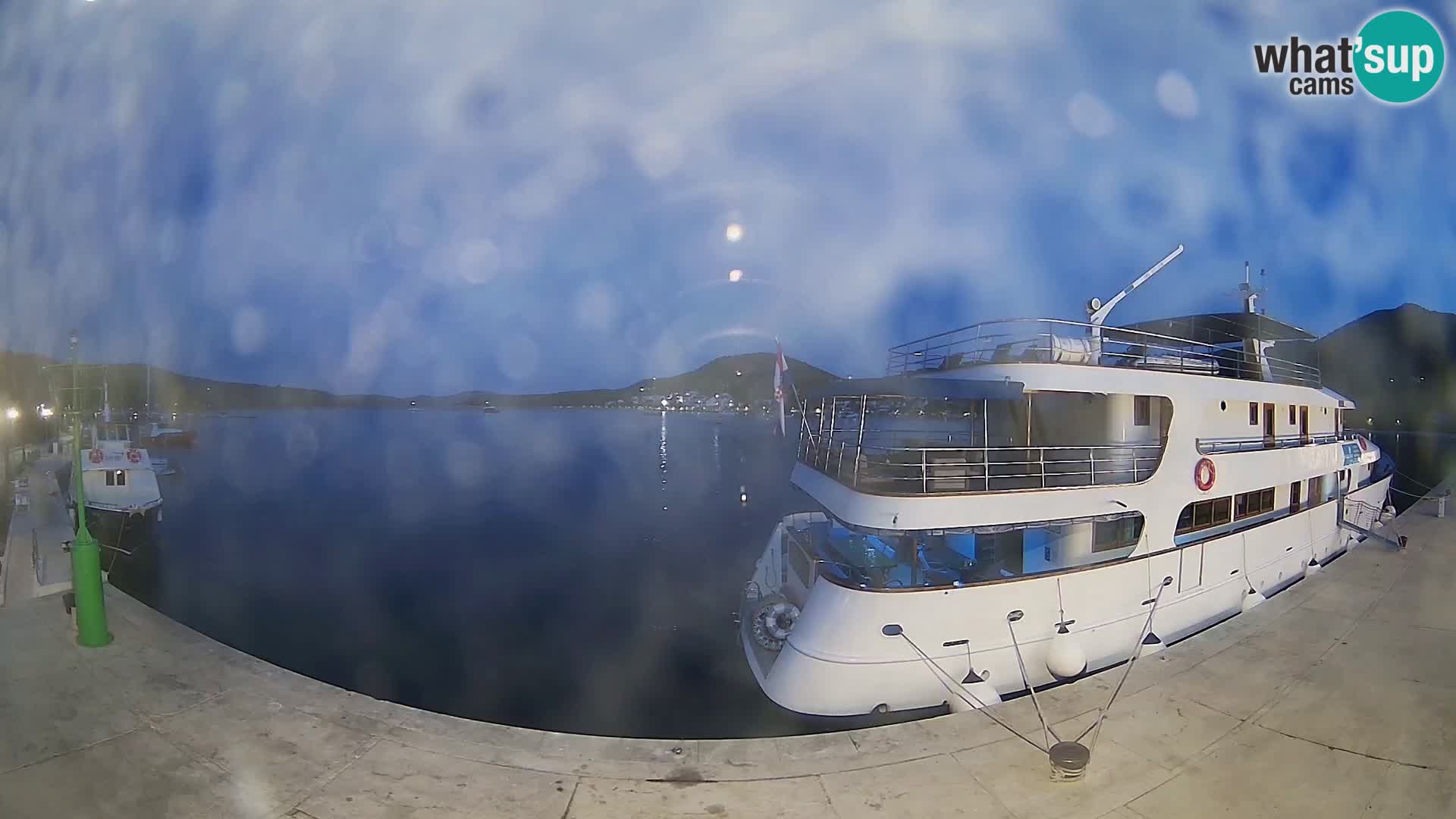 Spletna kamera Slano – Riva