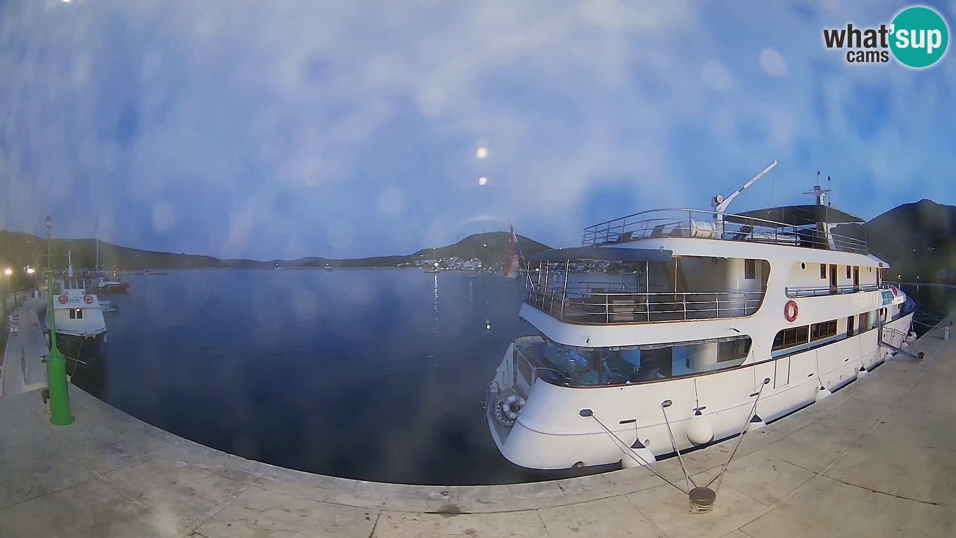 Spletna kamera Slano – Riva