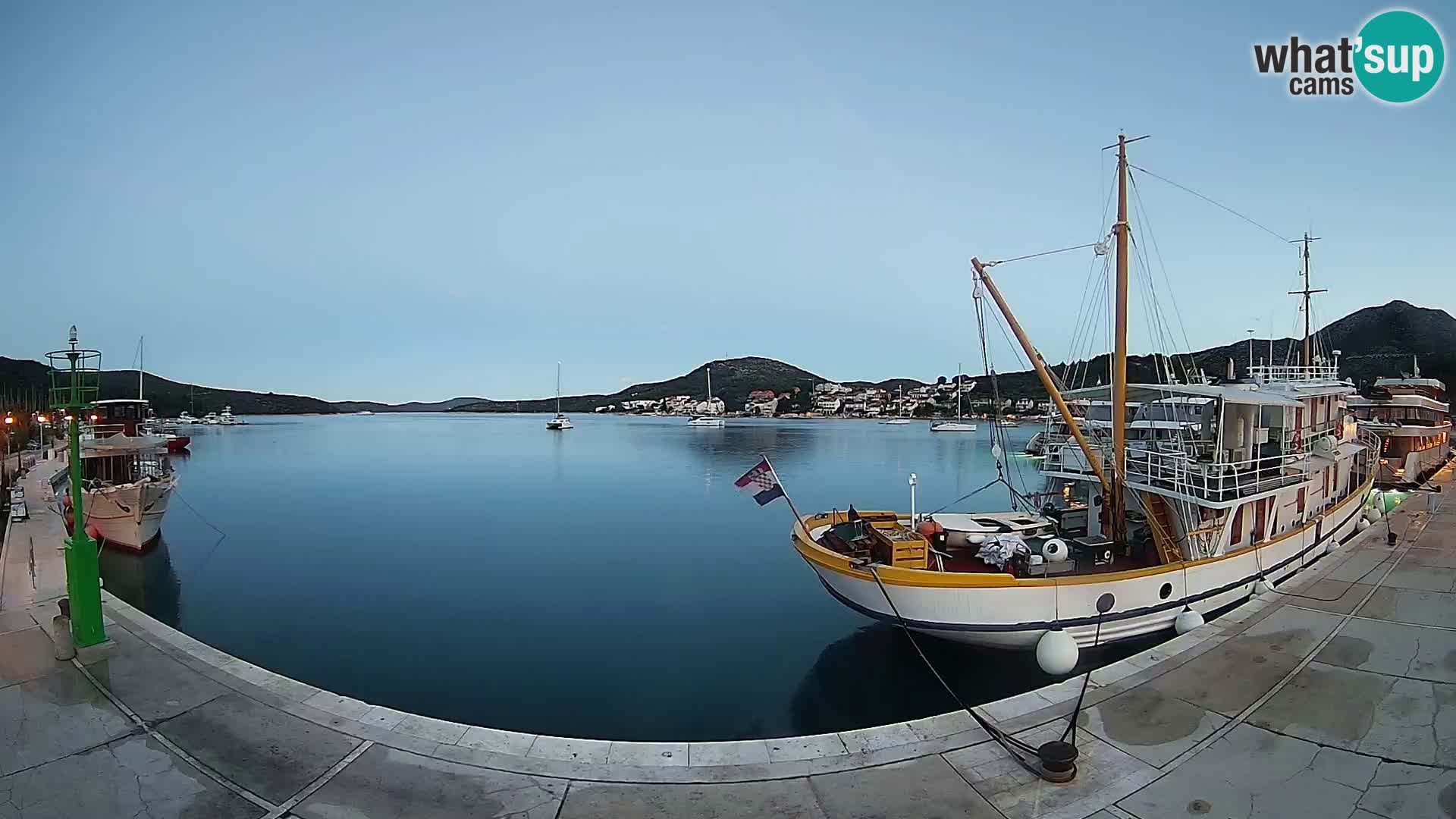Spletna kamera Slano – Riva