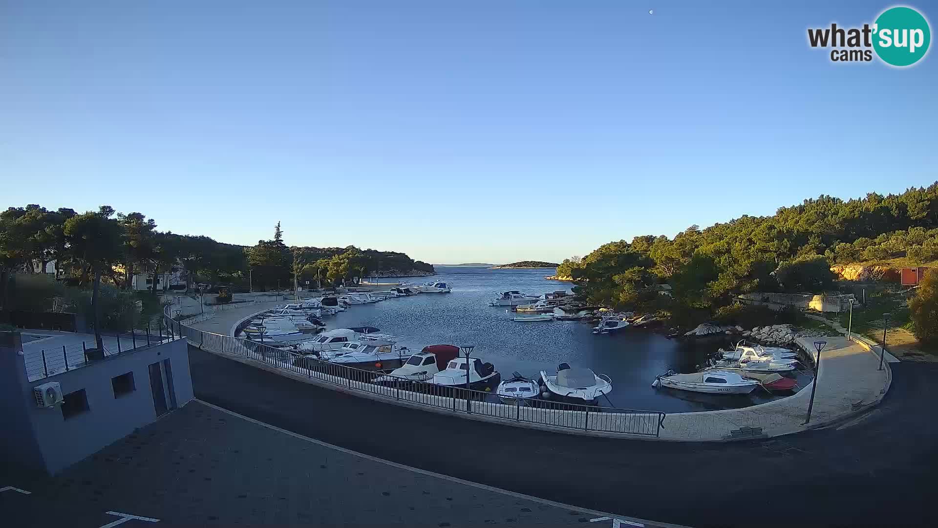 Live Webcam Sovlje – ANTIC Baie – Tribunj