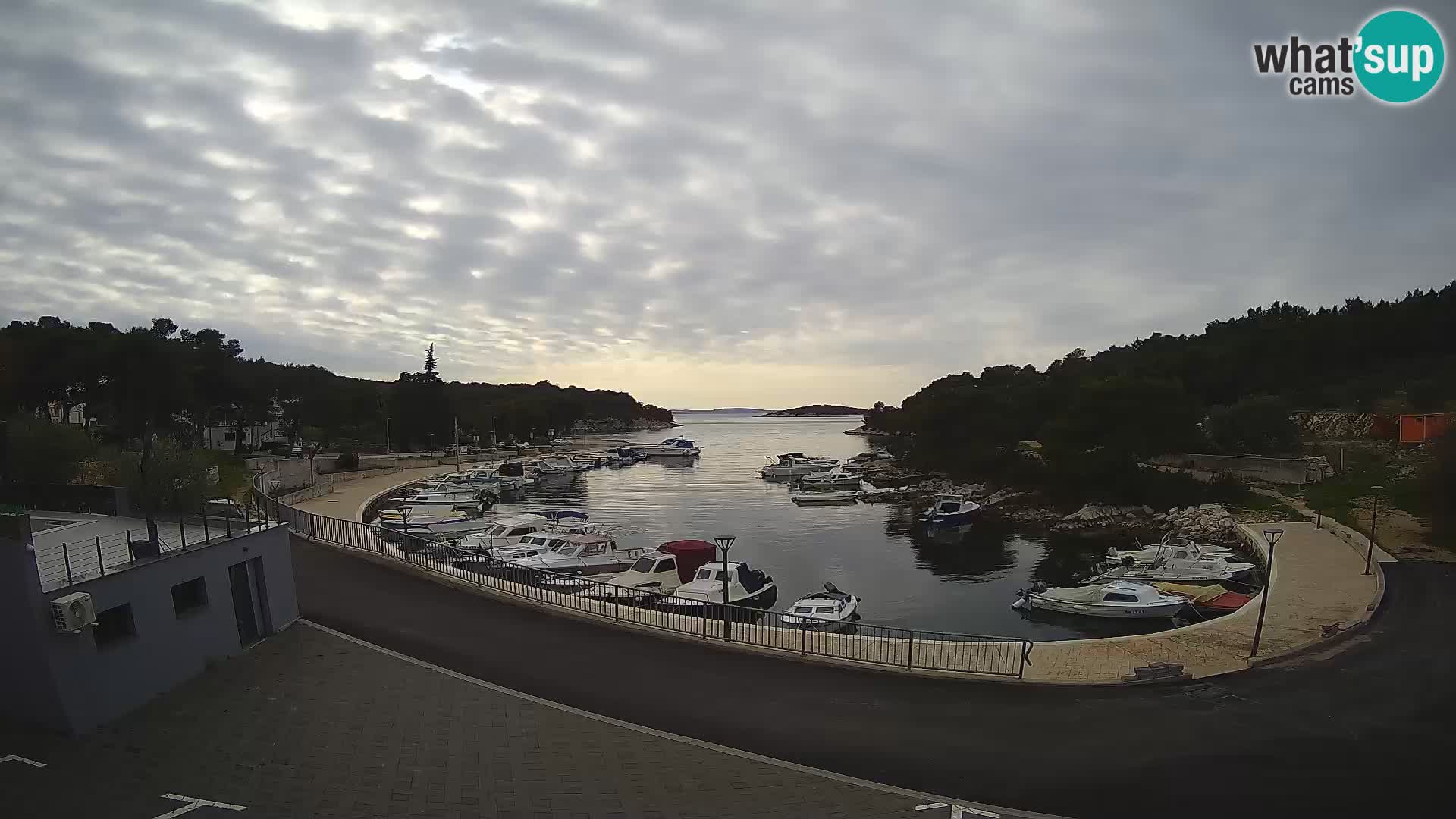 Live Webcam Sovlje – ANTIC Baie – Tribunj