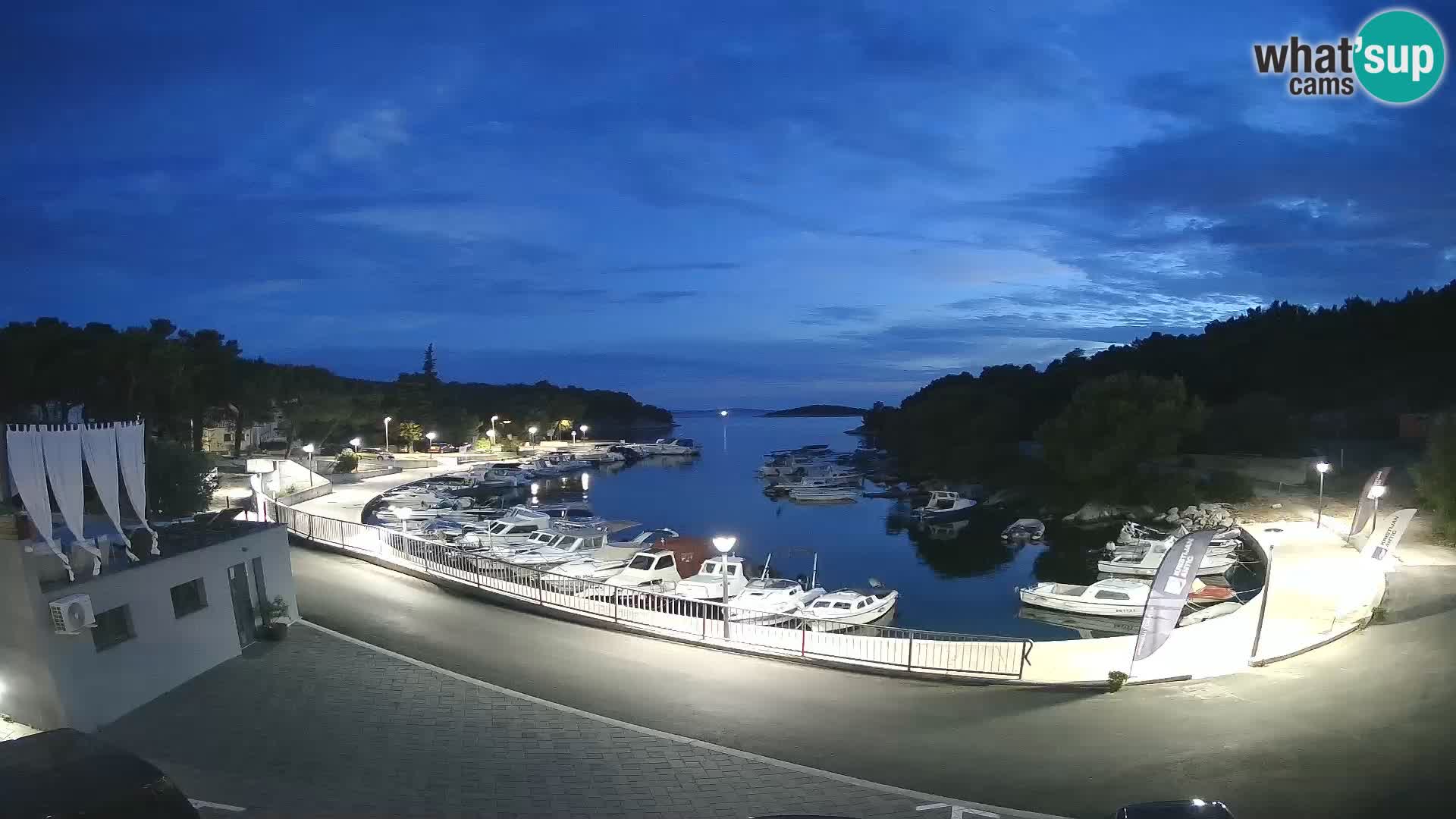 Camera en vivo Sovlje – ANTIC bahía – Tribunj