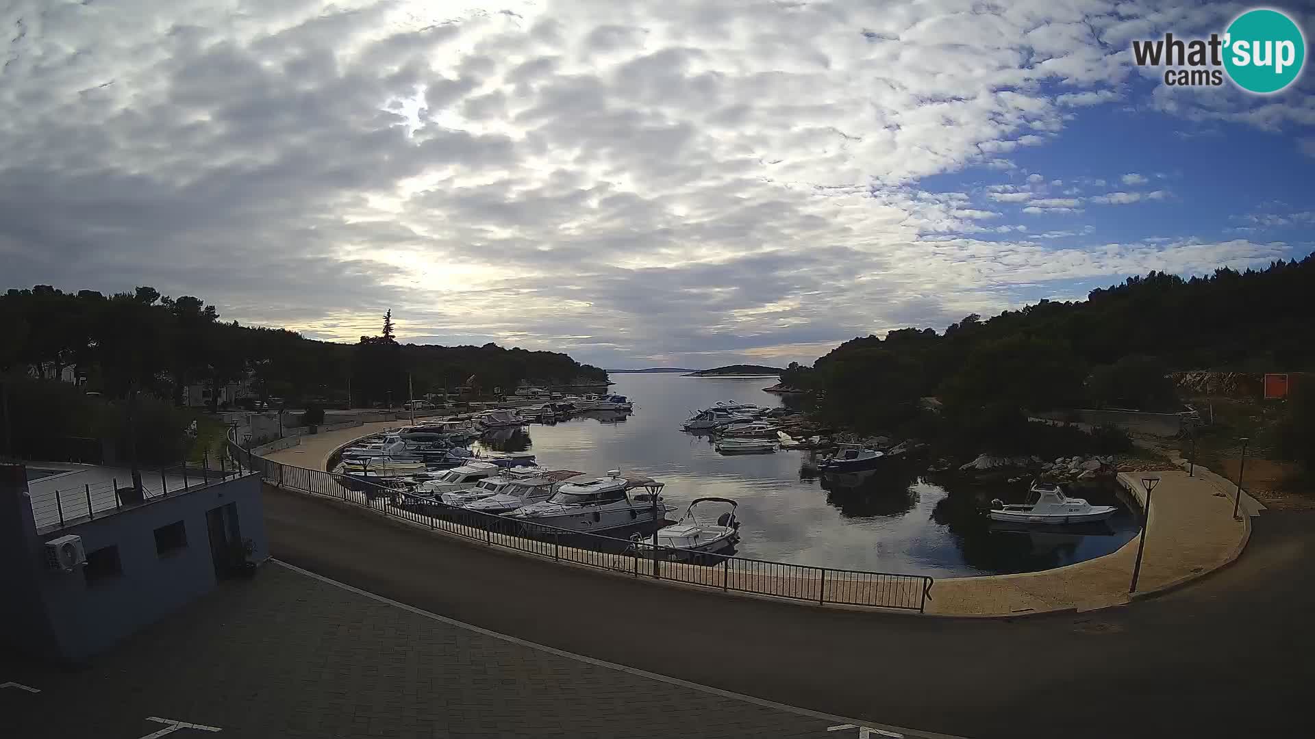 Live Webcam Sovlje – ANTIC Baie – Tribunj