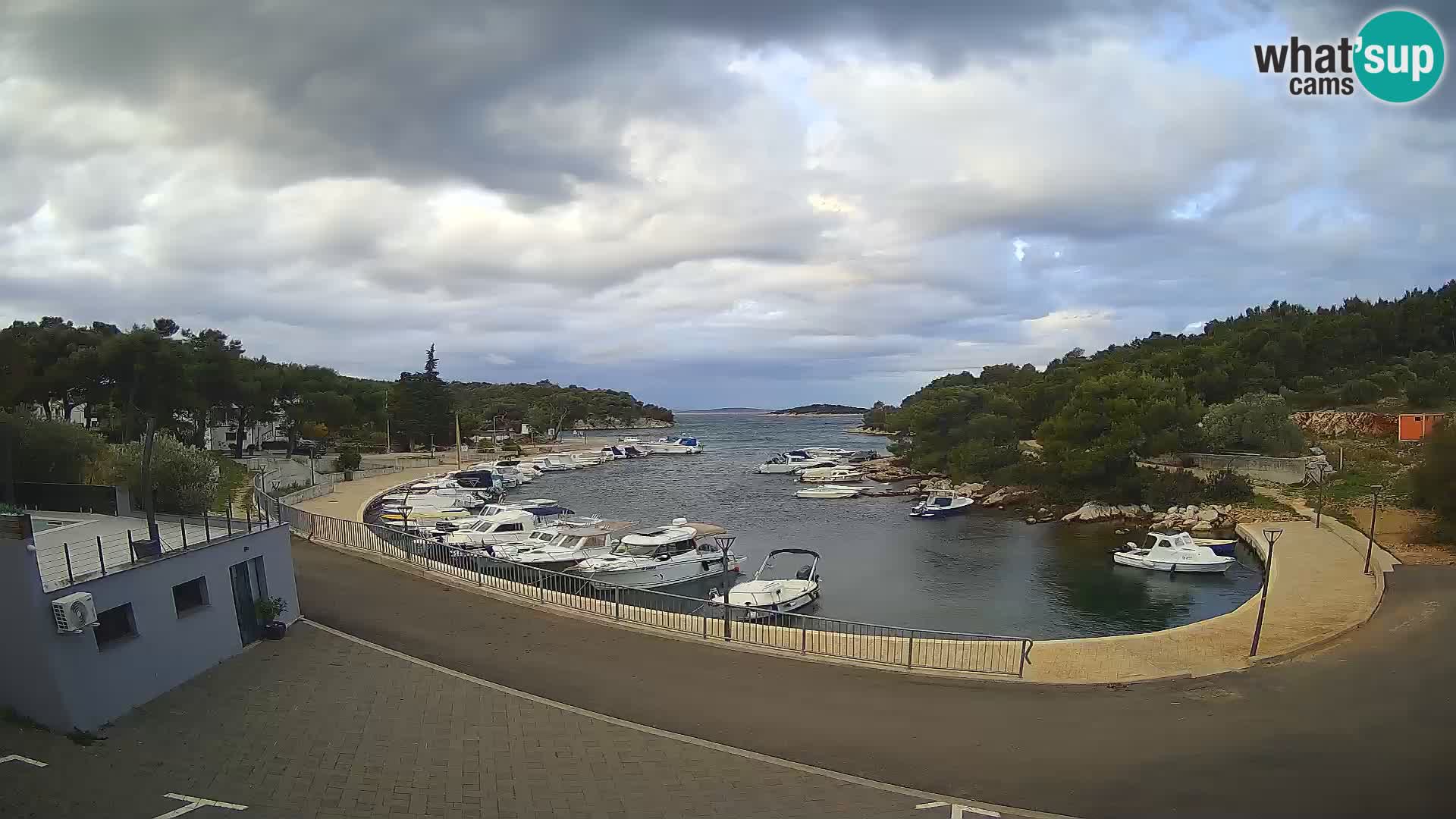 Camera en vivo Sovlje – ANTIC bahía – Tribunj