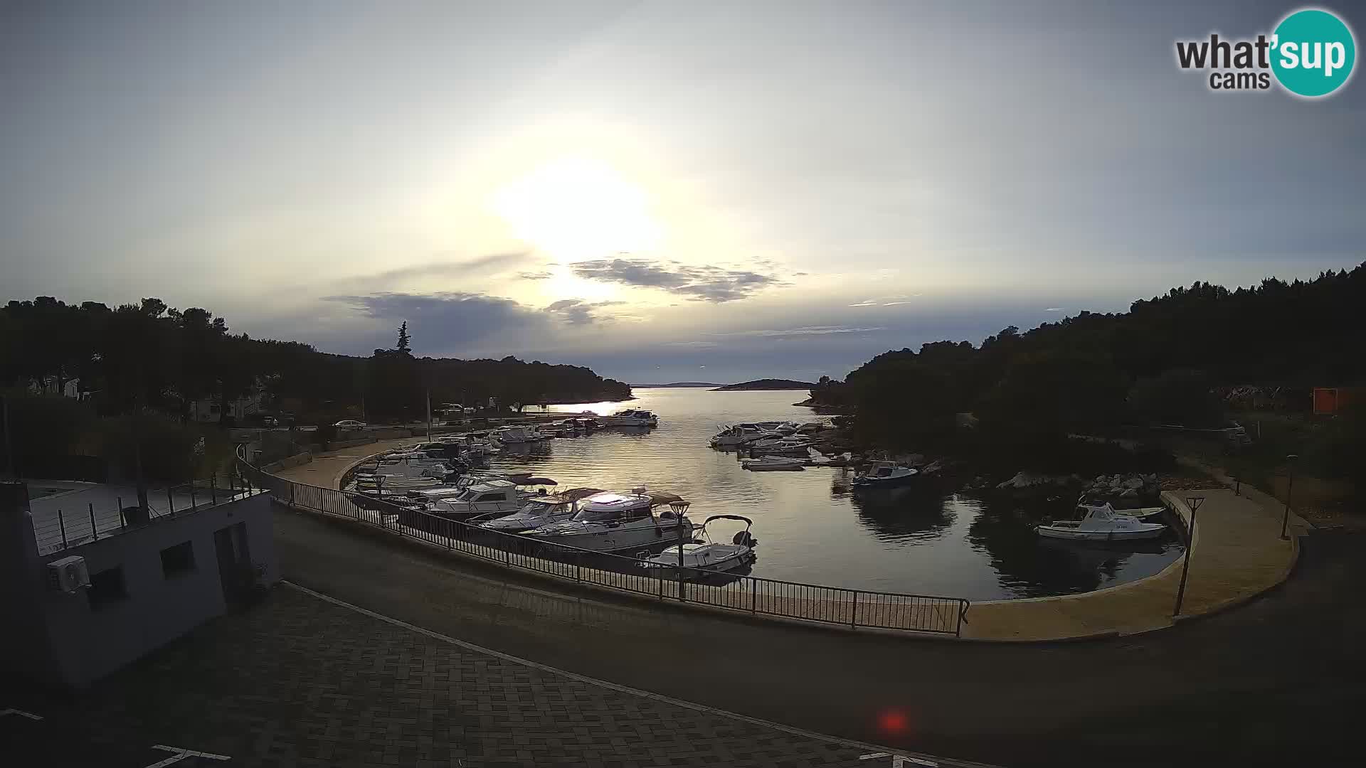 Camera en vivo Sovlje – ANTIC bahía – Tribunj
